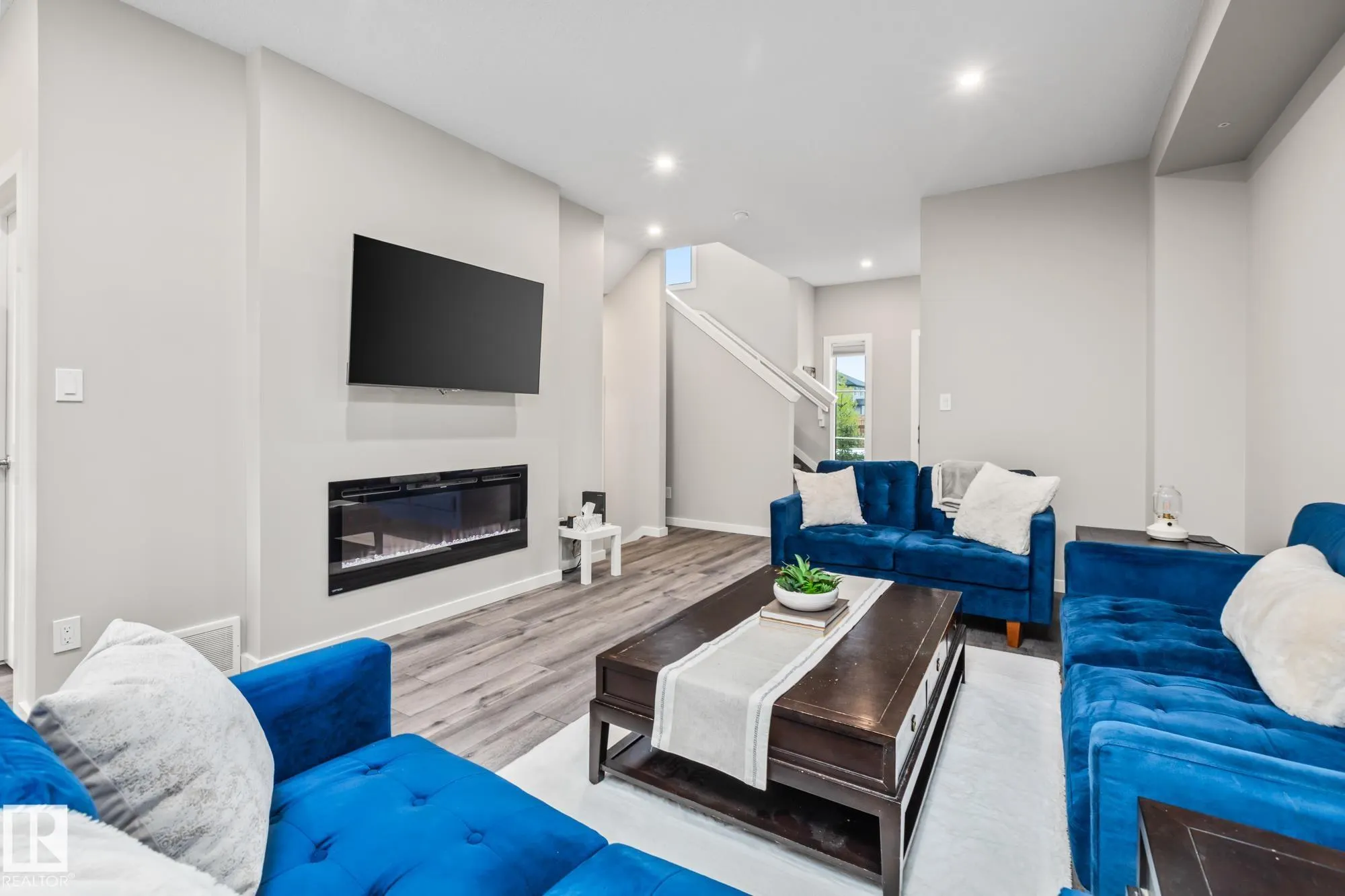 264 ROLSTON Wynd