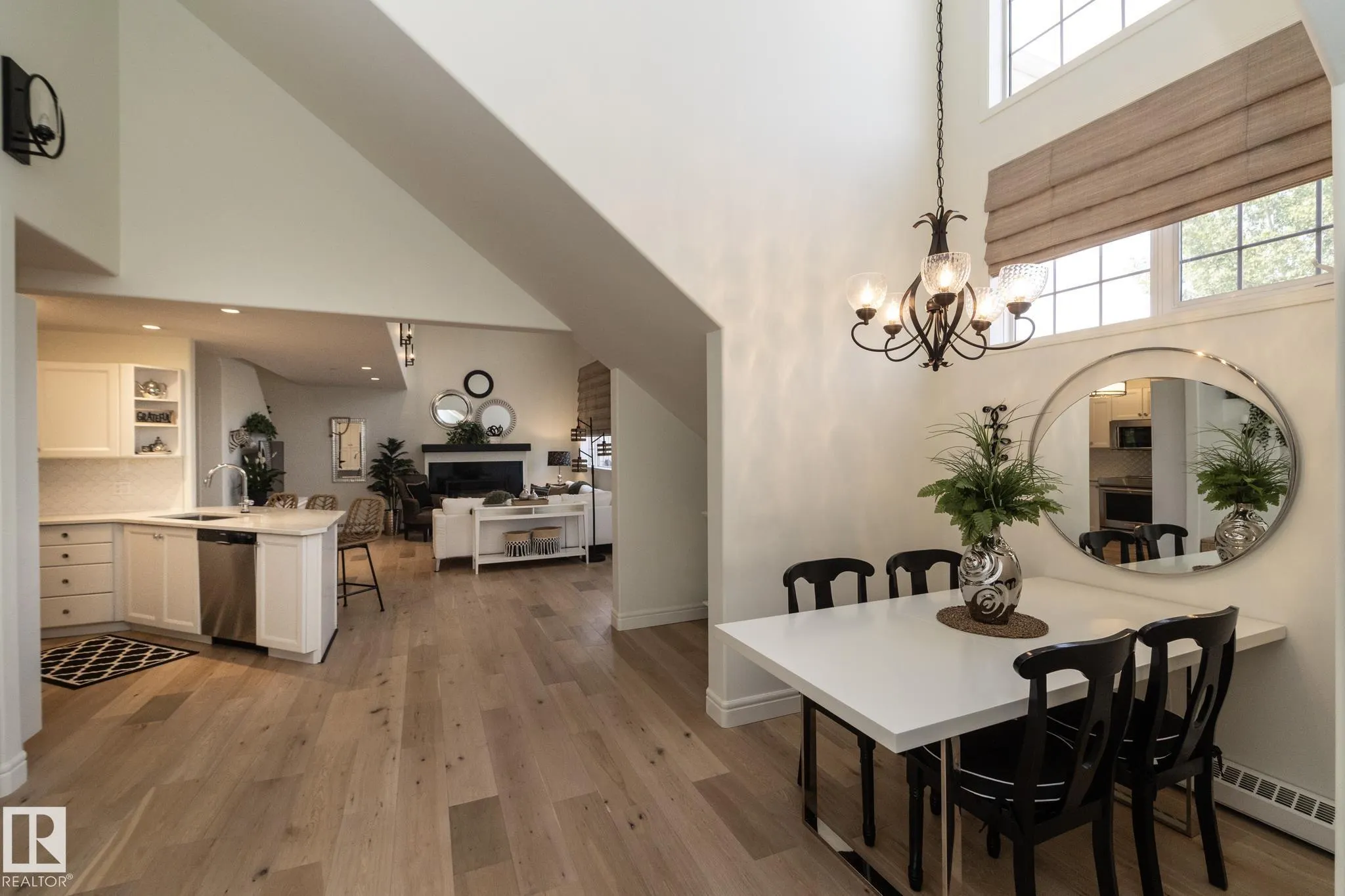 14 MISSION Avenue