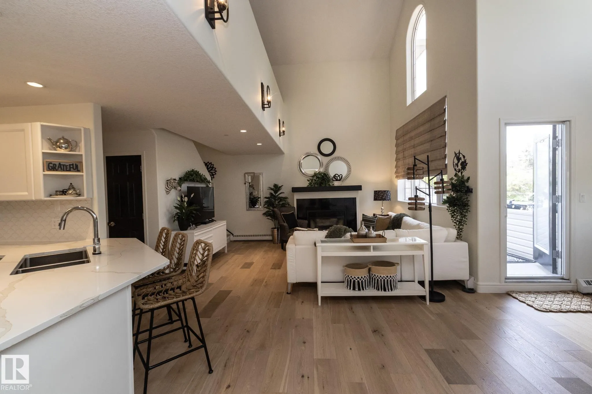 14 MISSION Avenue