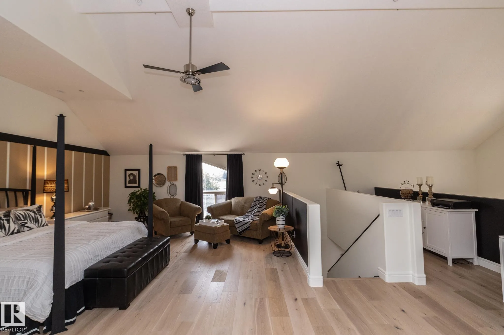 14 MISSION Avenue