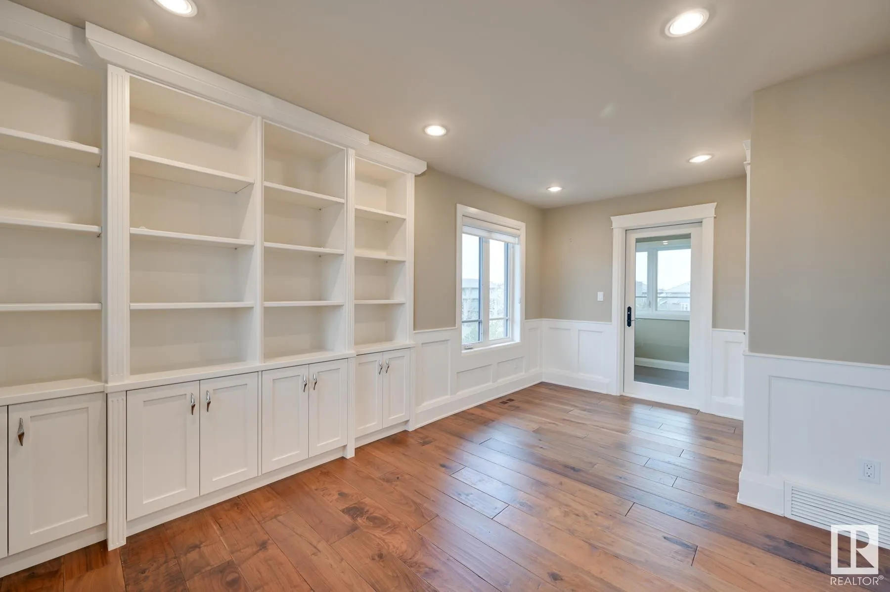 3126 WATSON Green