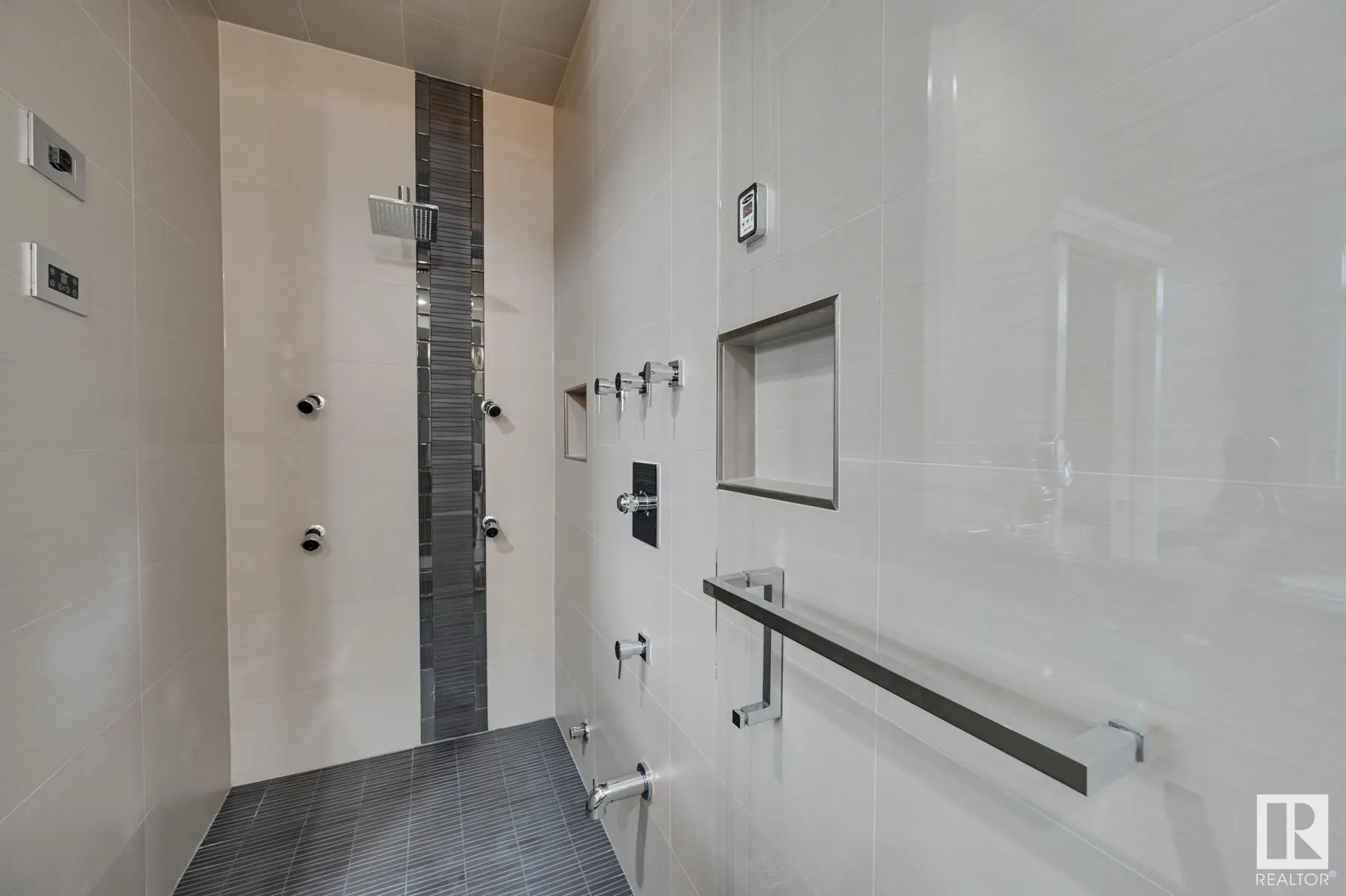 3126 WATSON Green
