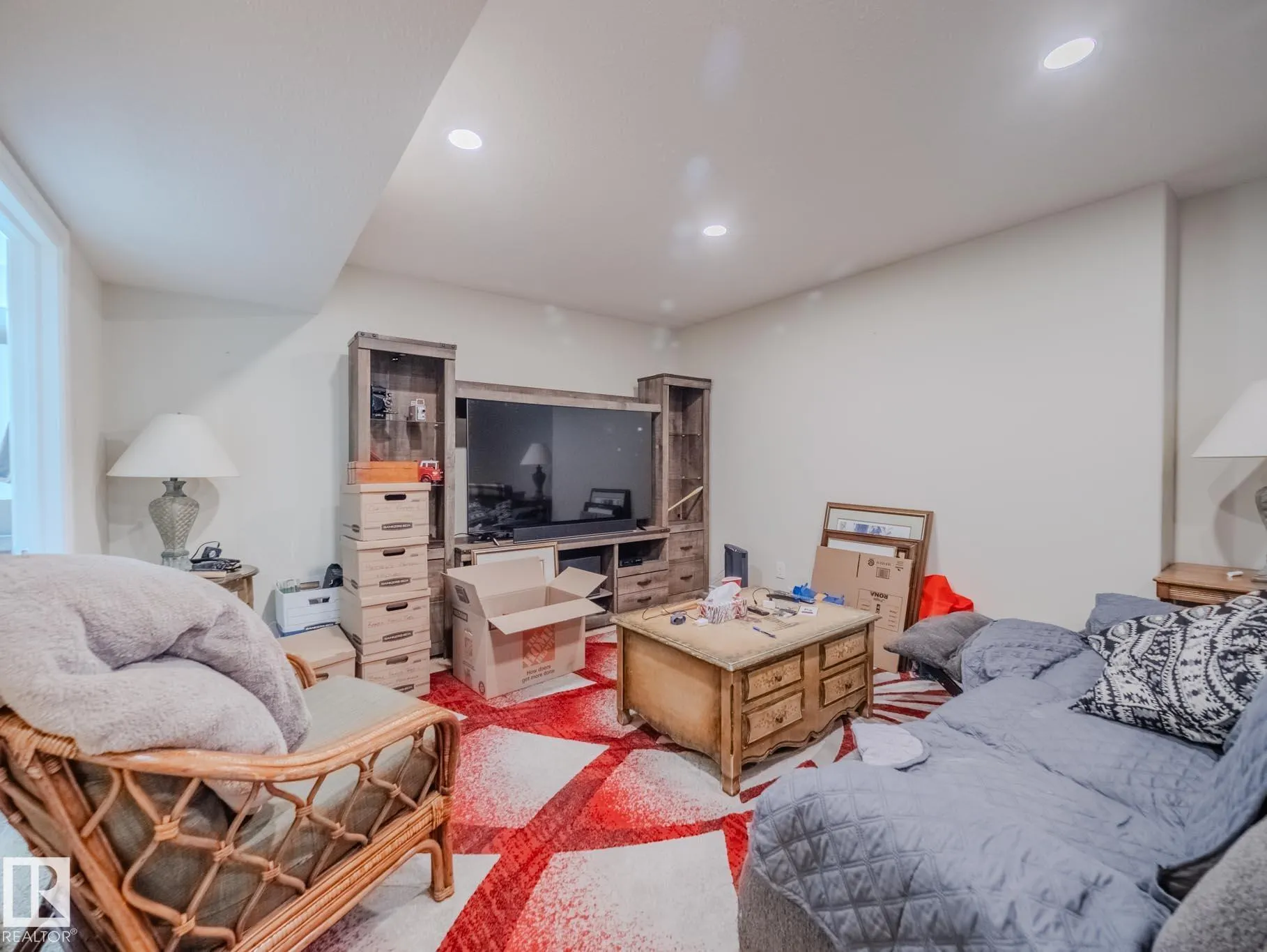 74 RED CANYON Way