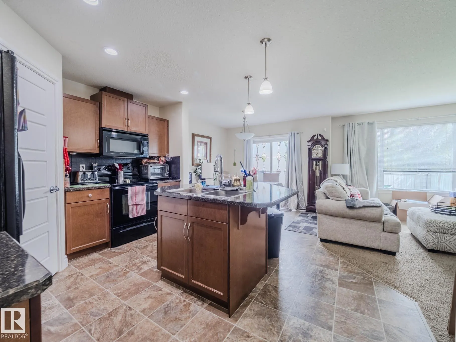74 RED CANYON Way