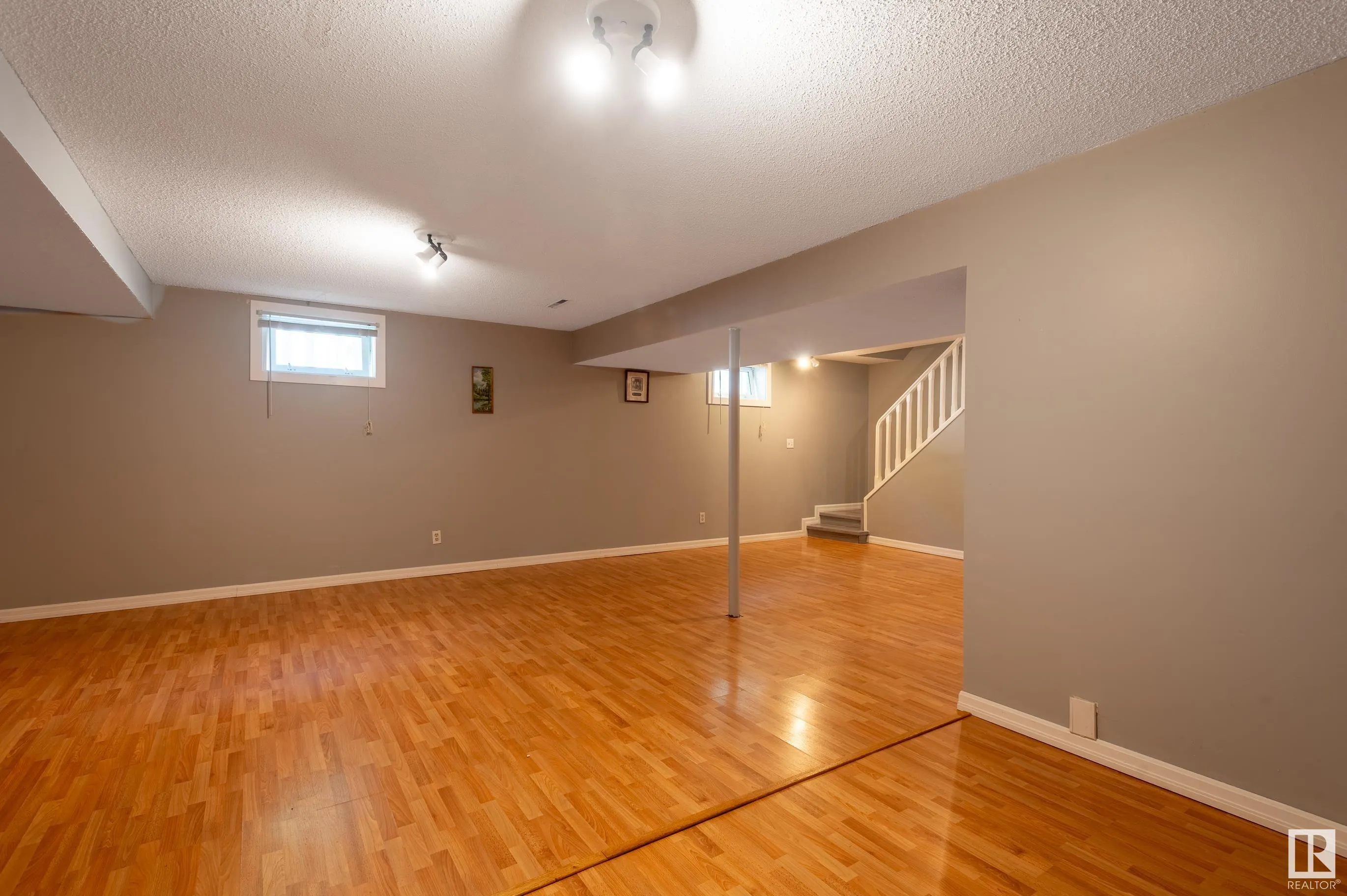 8803 160 Street