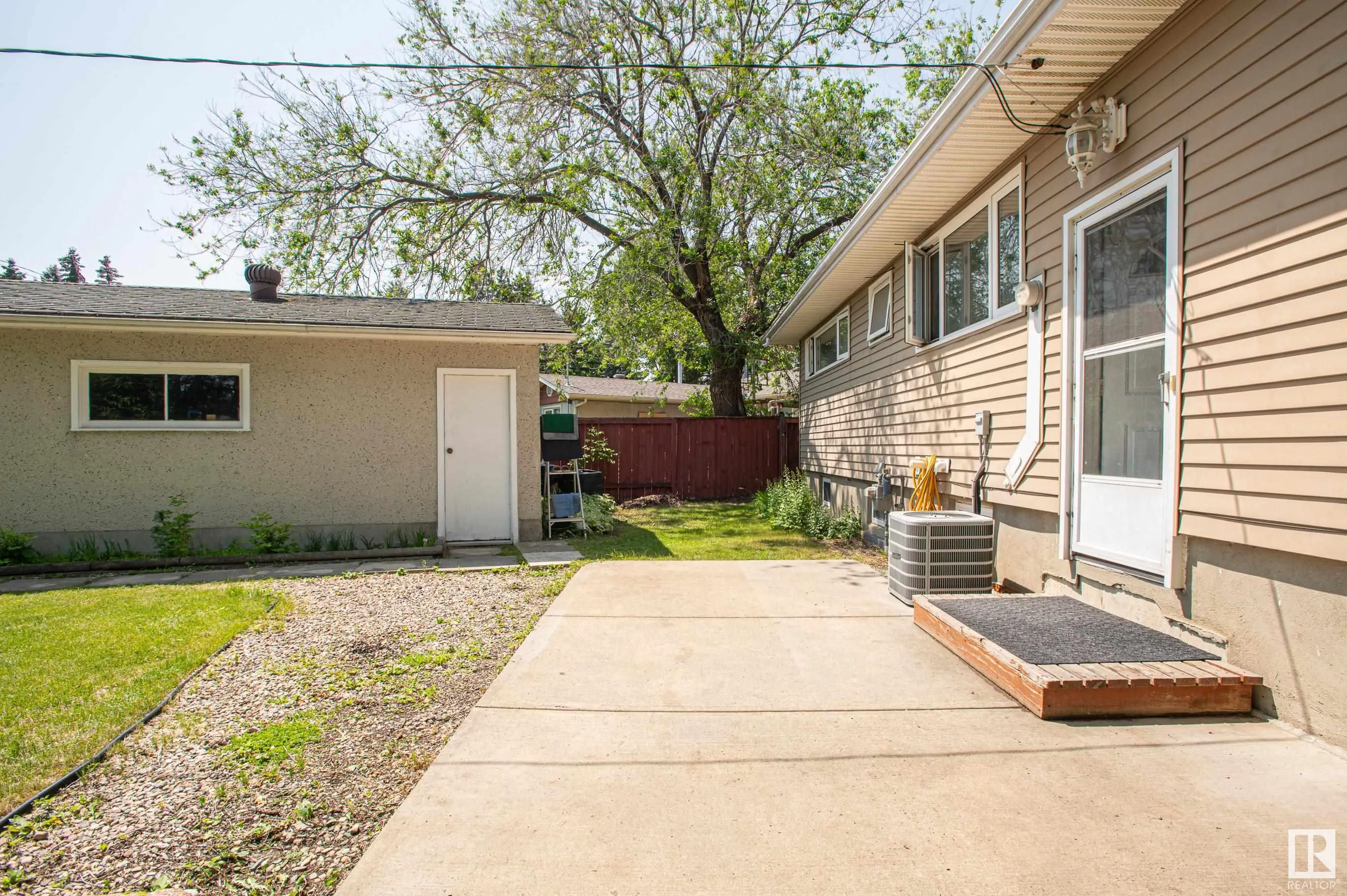8803 160 Street