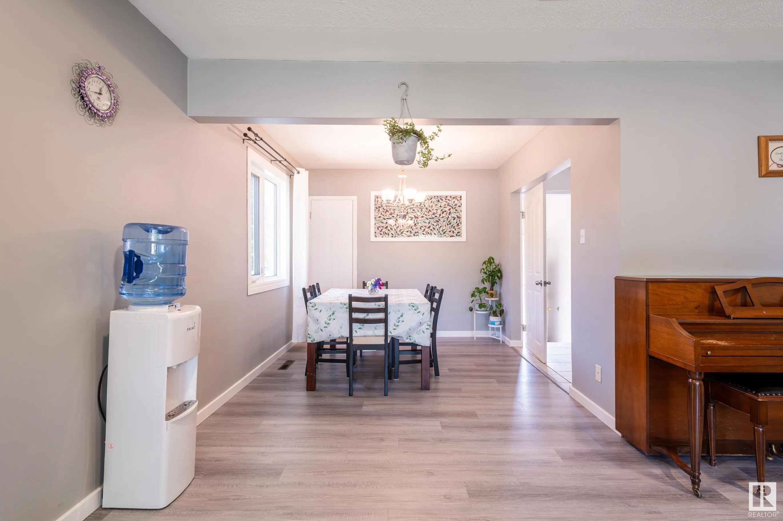 8803 160 Street