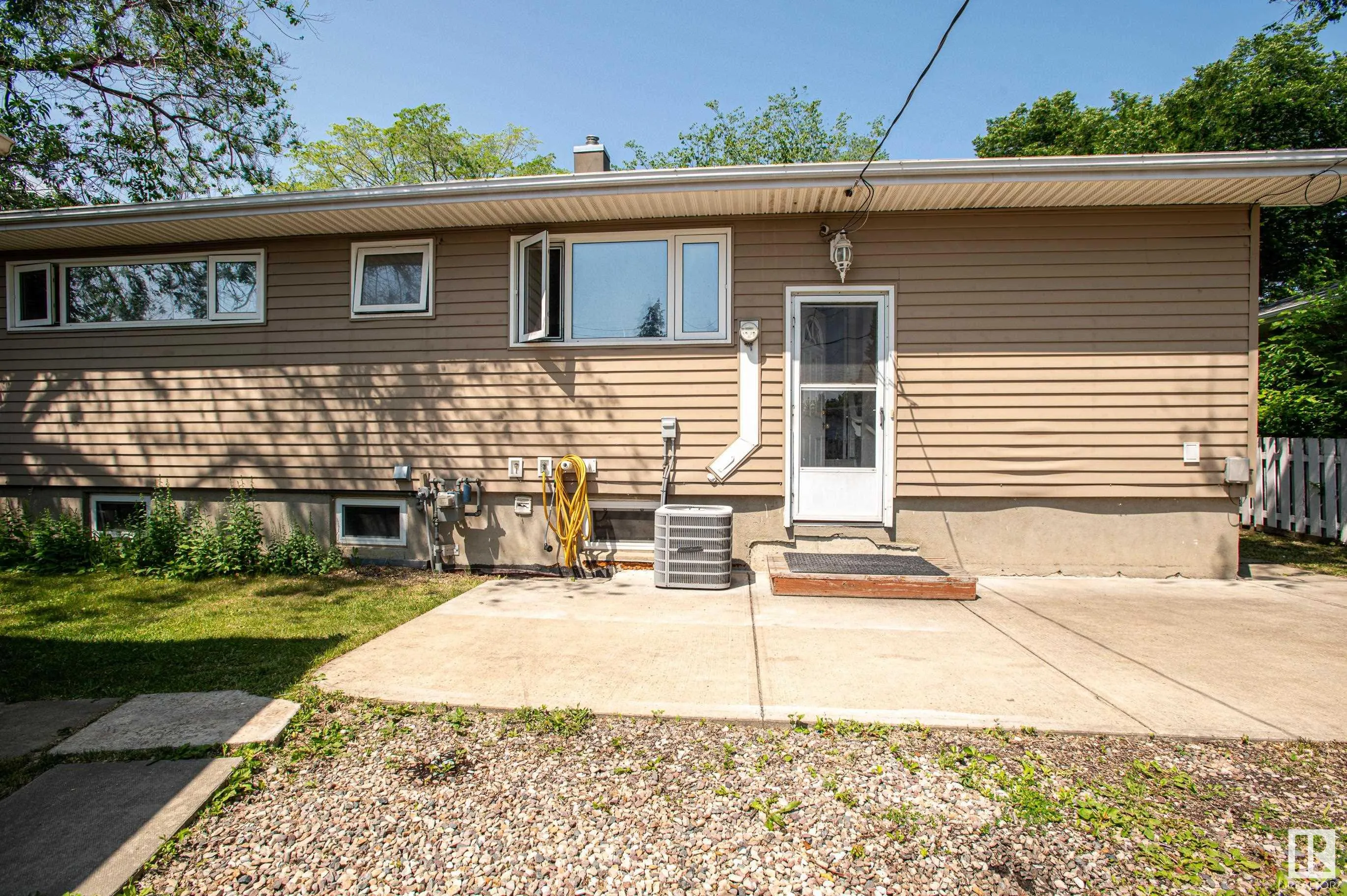 8803 160 Street