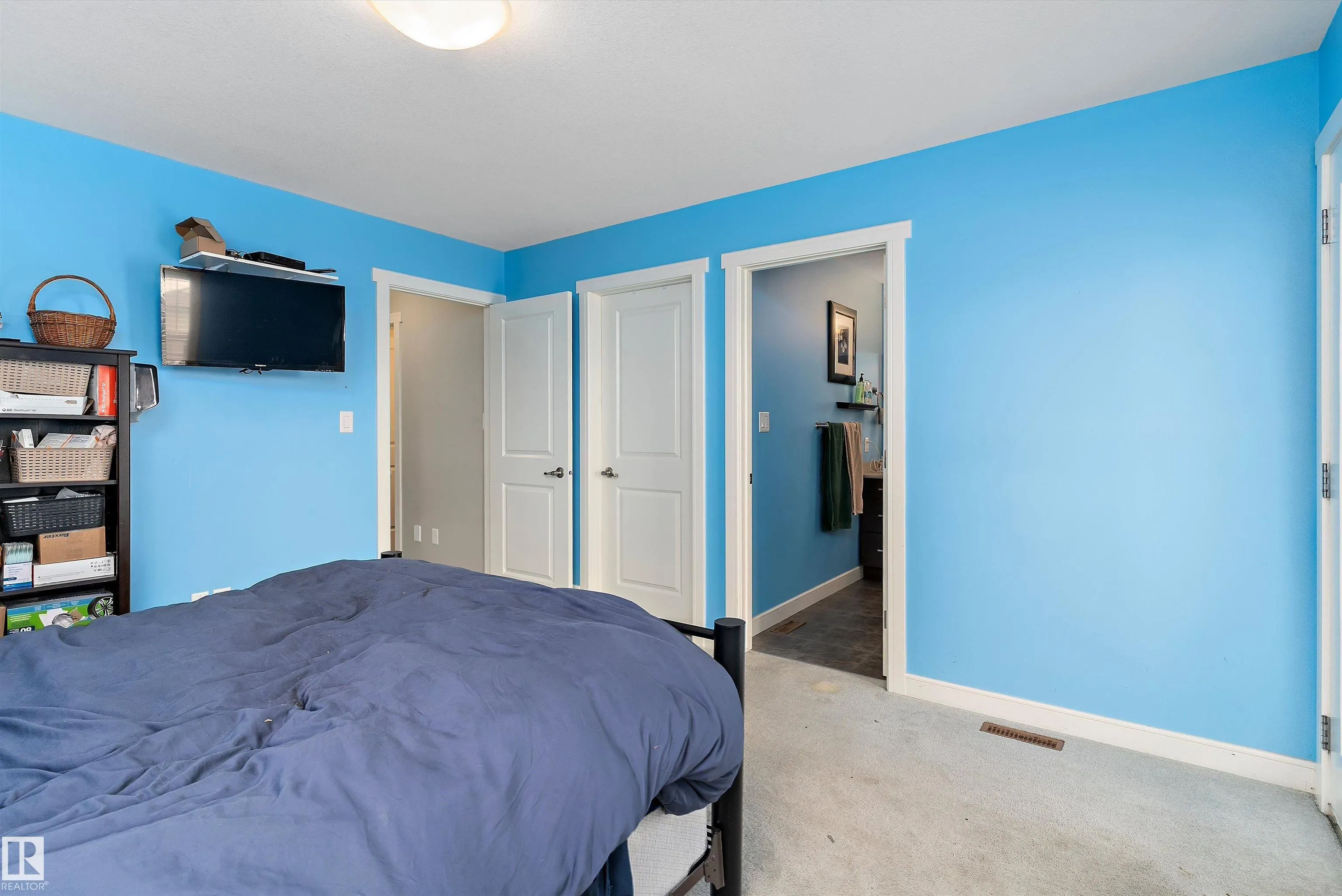184 ROBINSON Drive