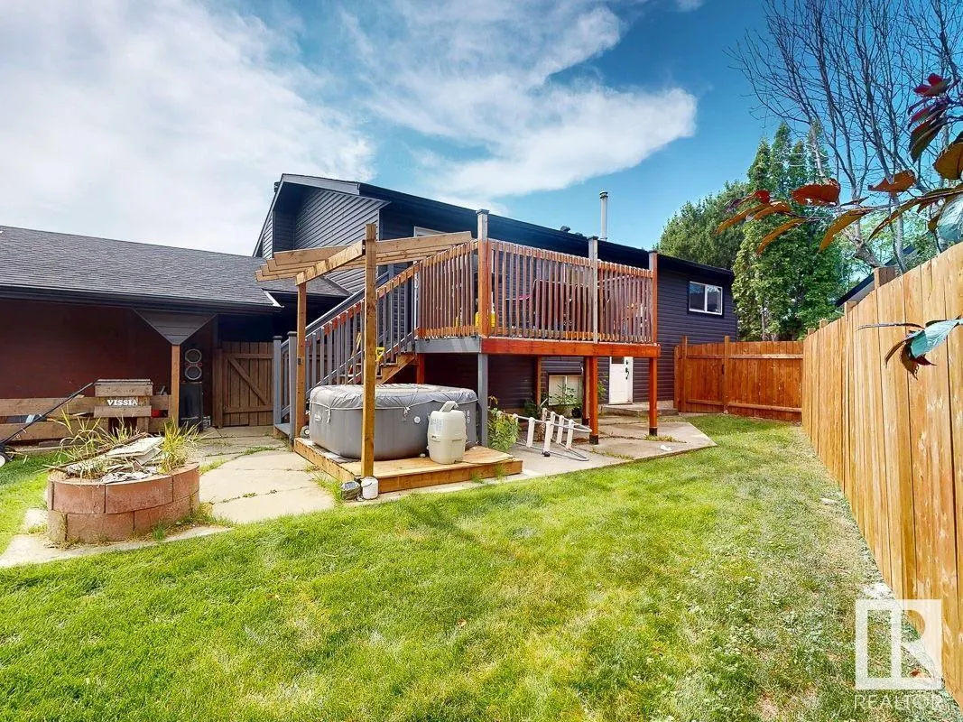 12 GARDEN VALLEY Drive
