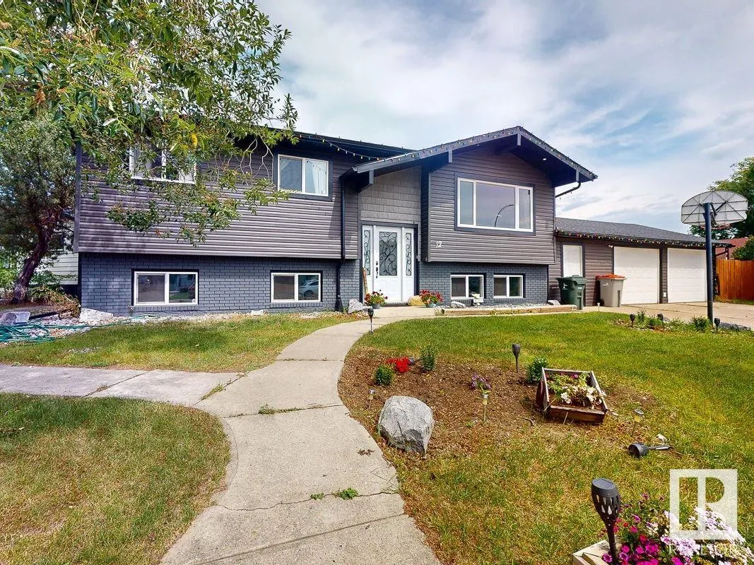 12 GARDEN VALLEY Drive