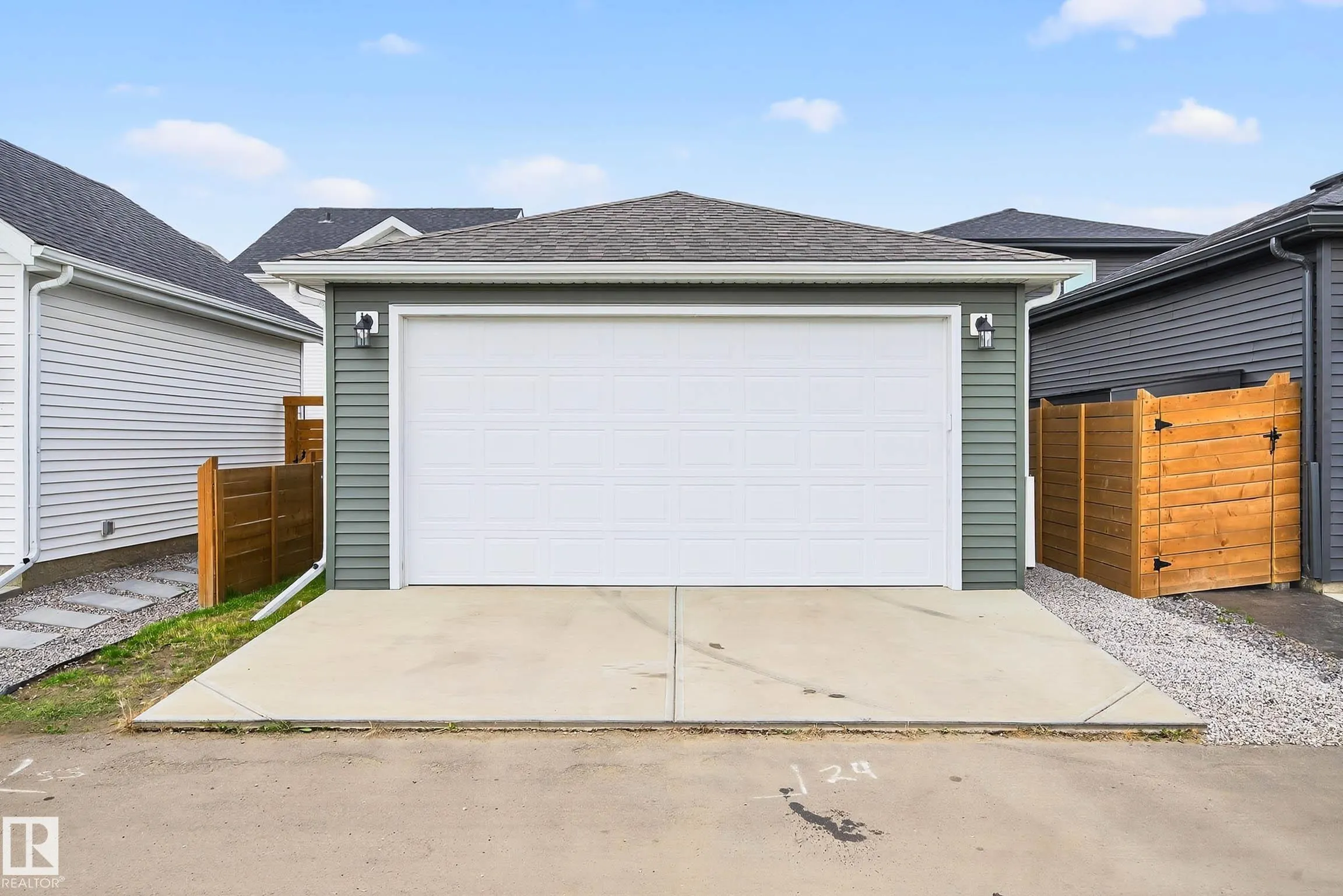 338 Jensen Lakes Boulevard