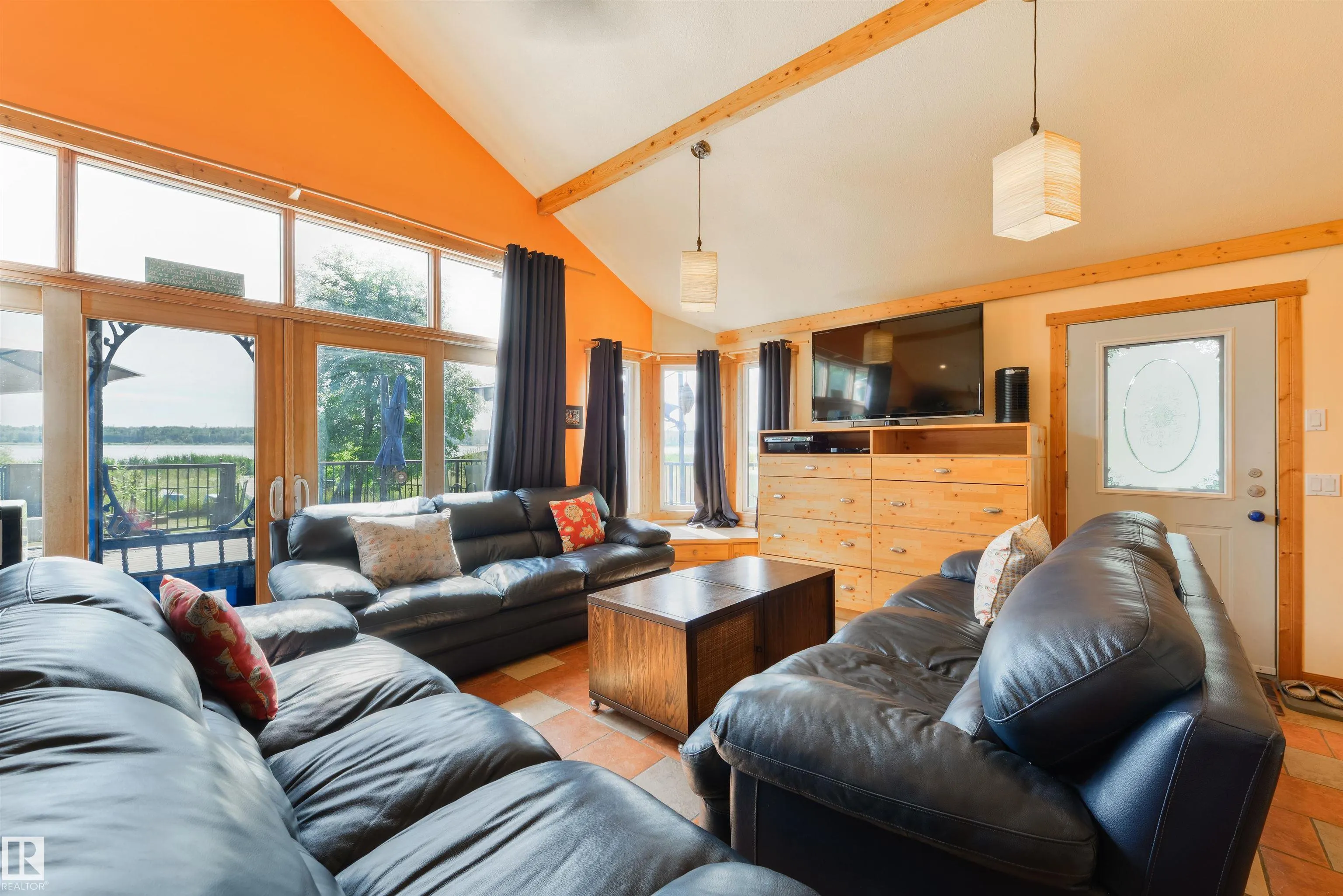 113 BAYVIEW Drive