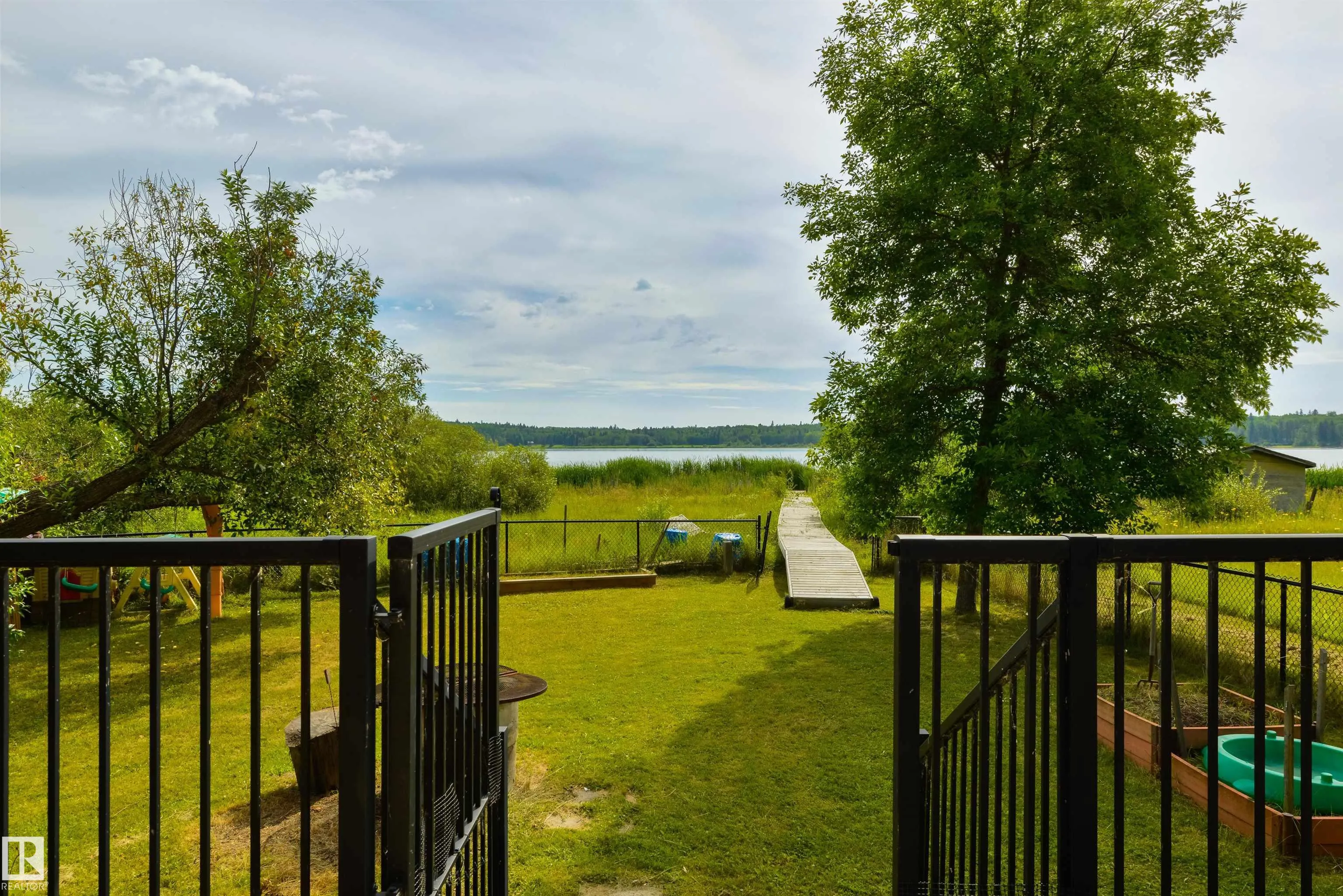 113 BAYVIEW Drive