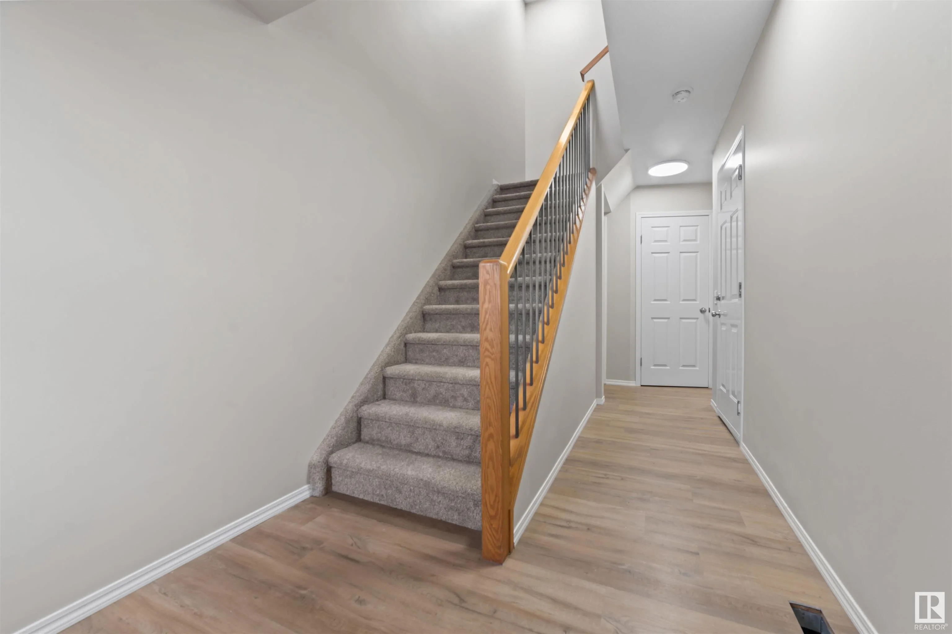 230 EDWARDS Drive