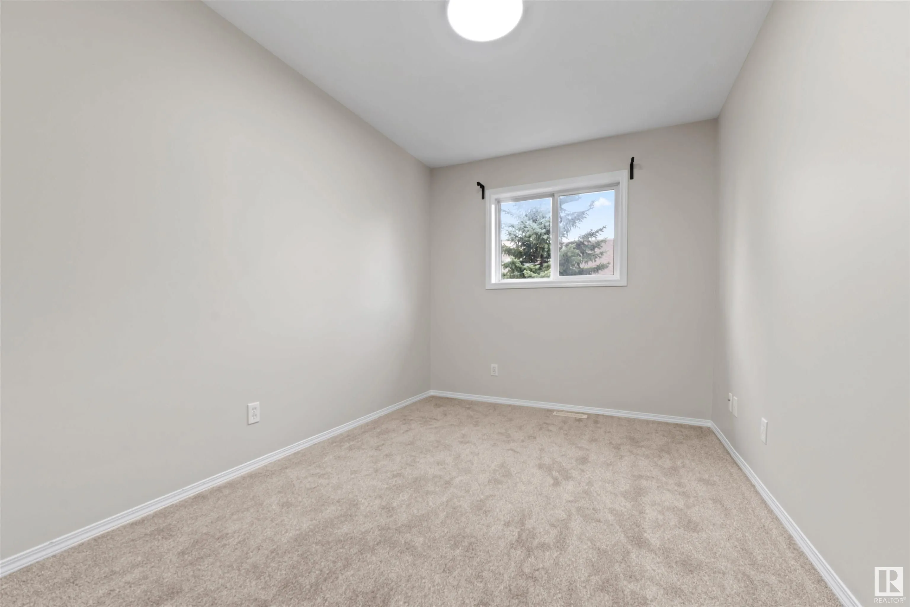 230 EDWARDS Drive