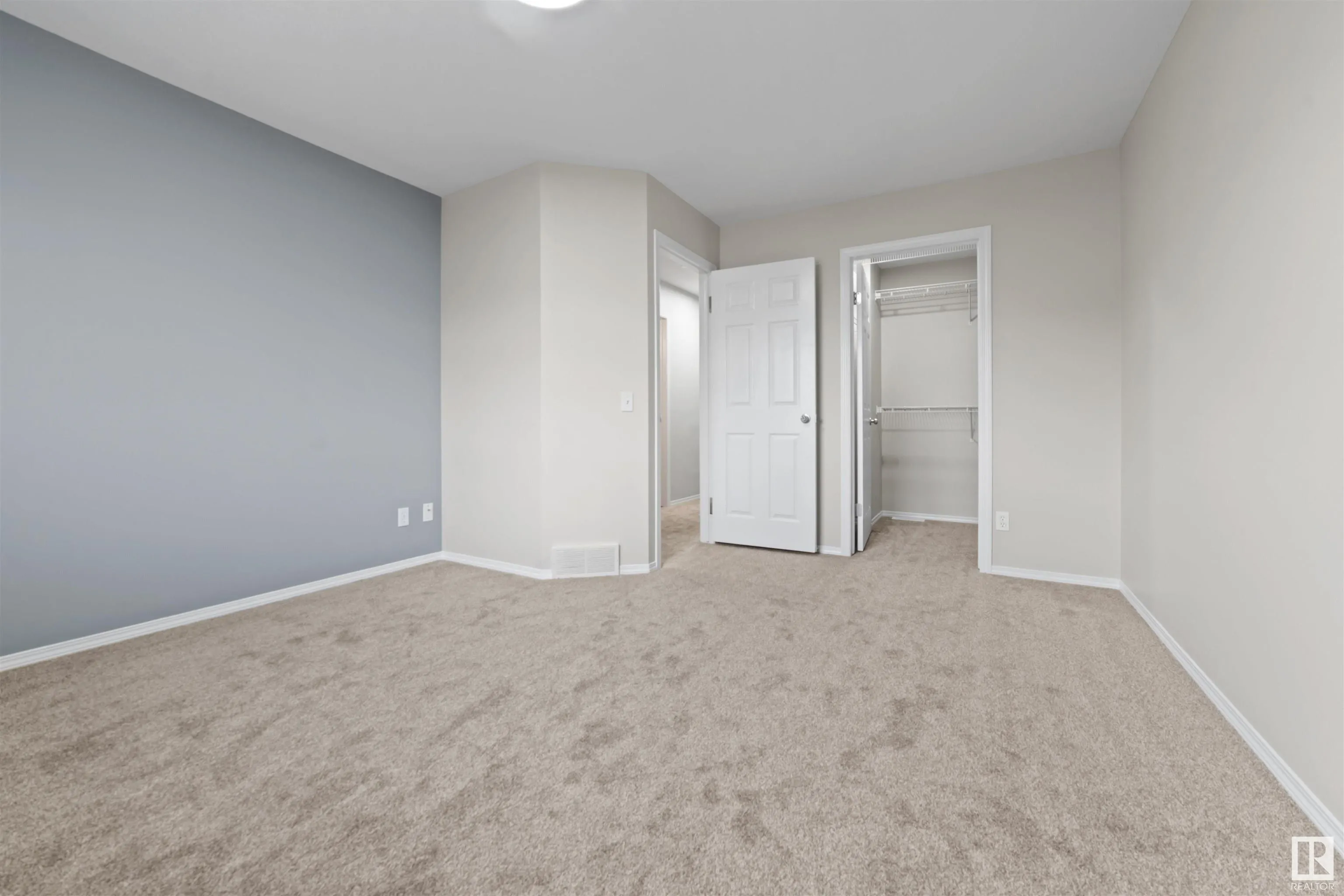230 EDWARDS Drive