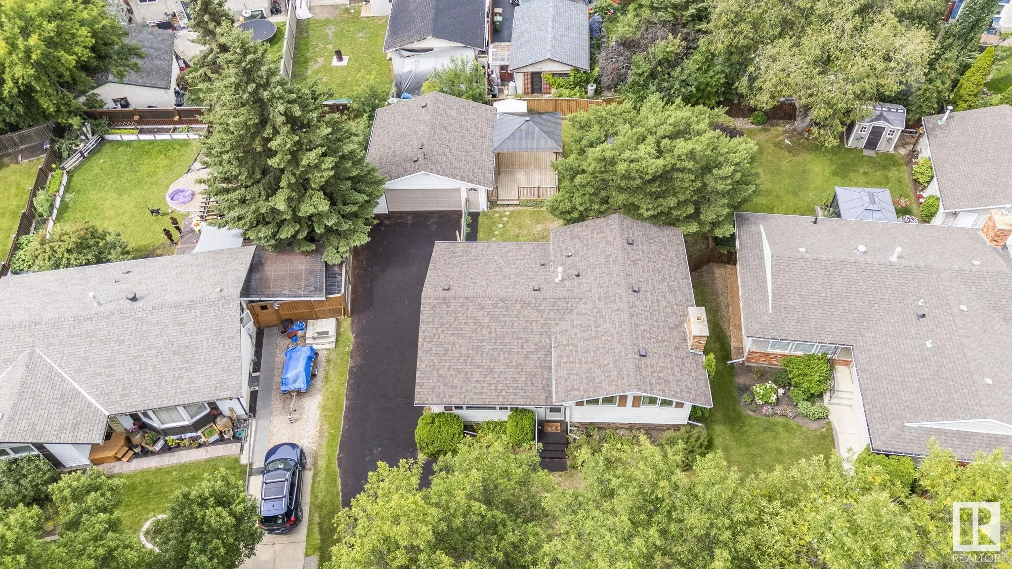42 LARKSPUR Crescent