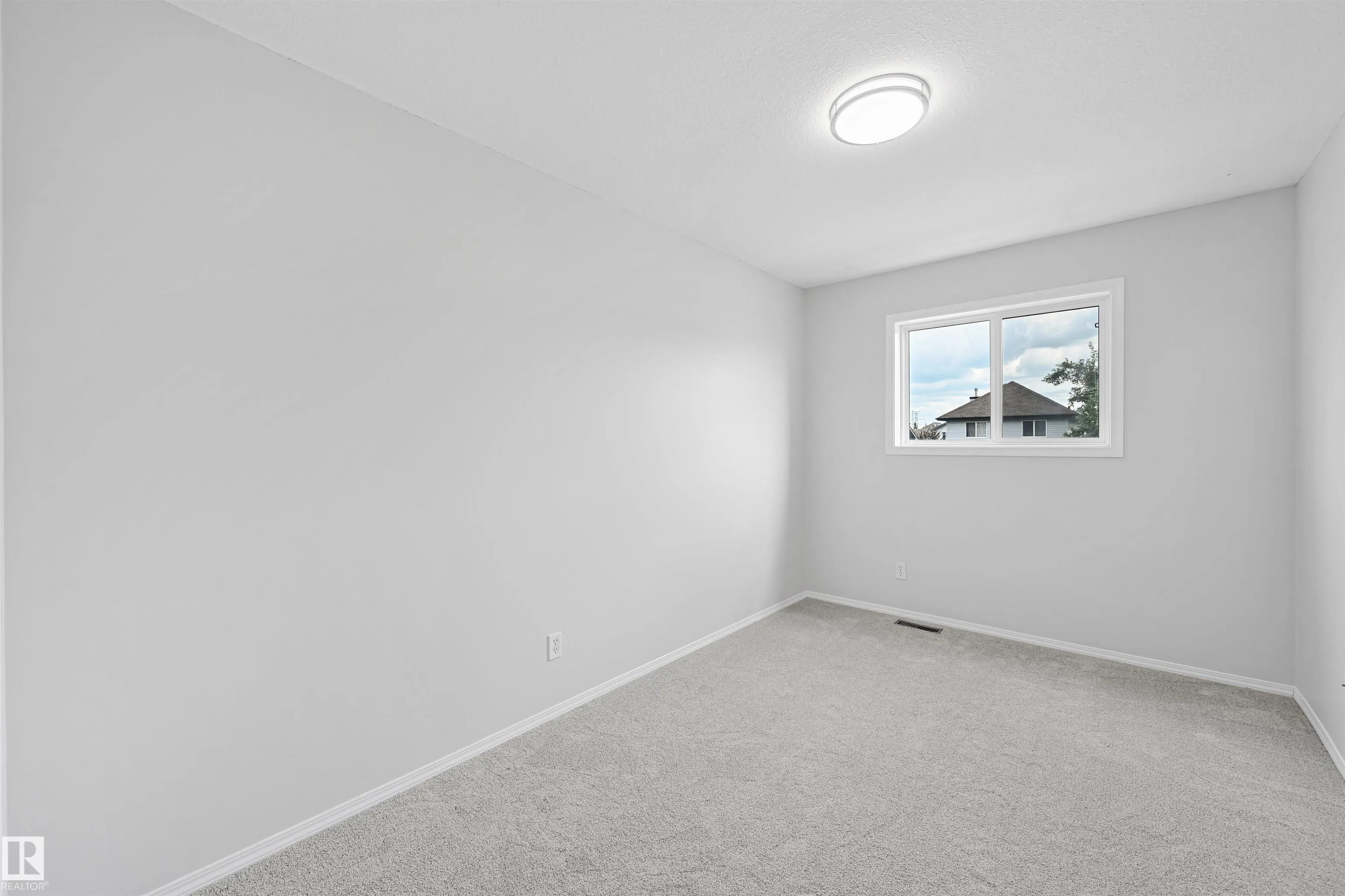 230 EDWARDS Drive