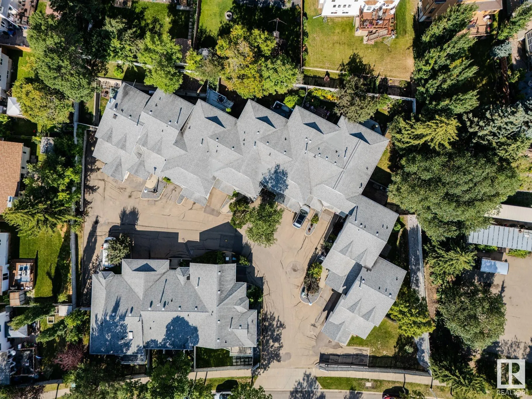 50 LIBERTON Drive