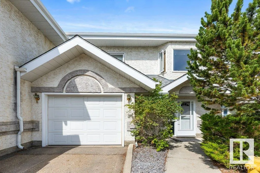 50 LIBERTON Drive