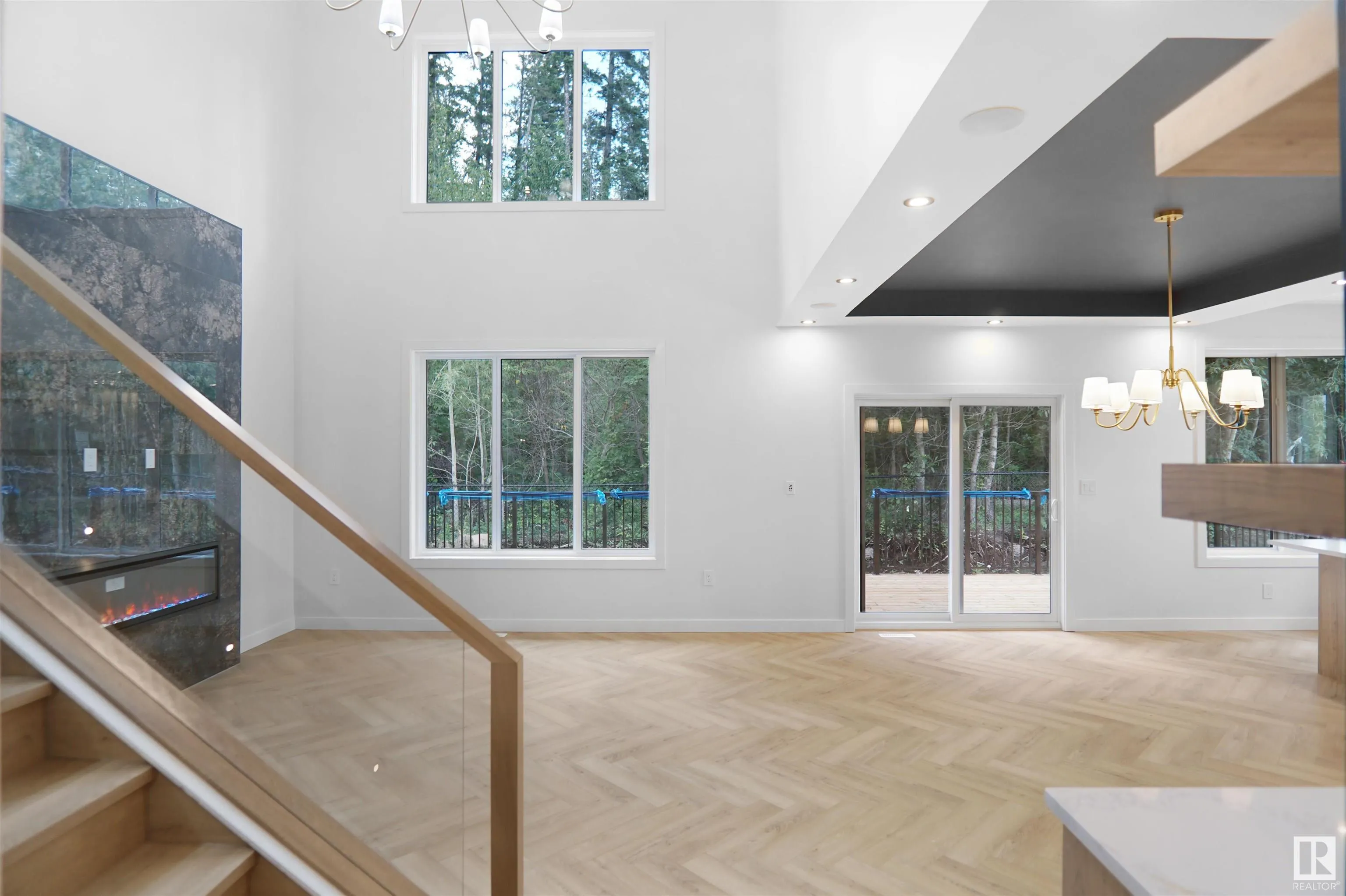 53 MEADOWGROVE LANE