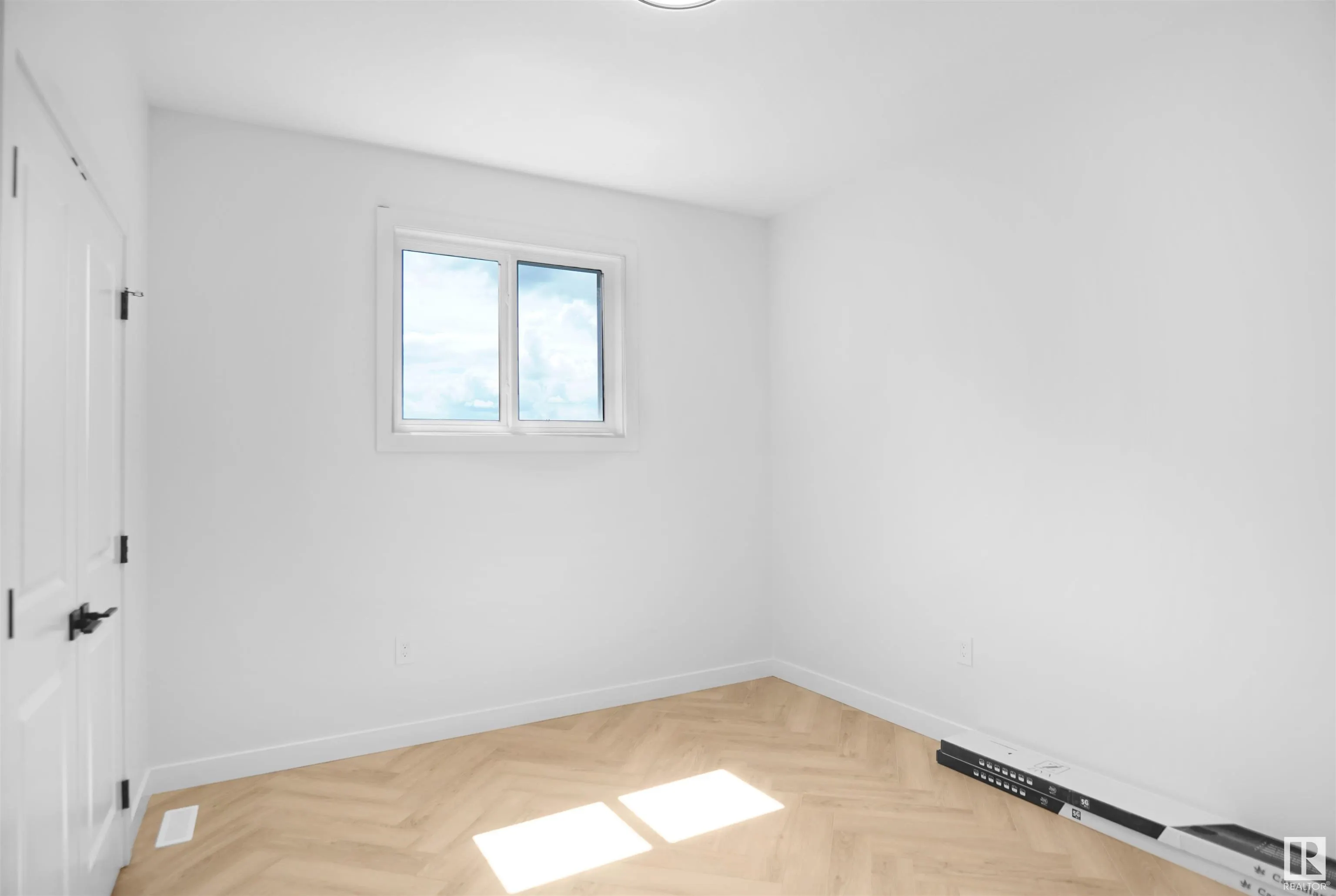 53 MEADOWGROVE LANE