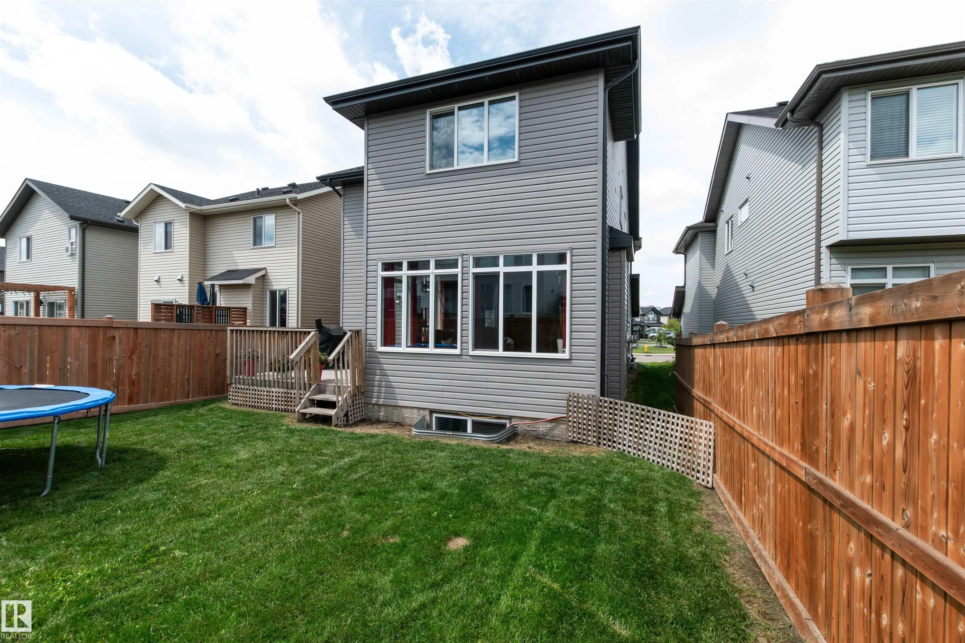 1130 Allendale Crescent