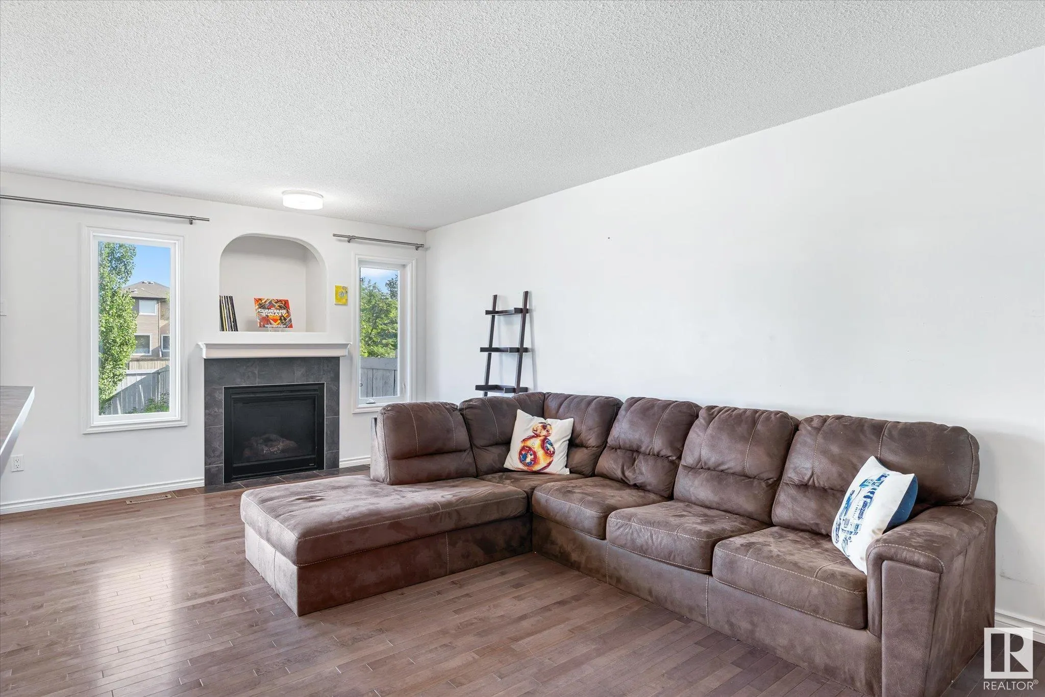 17130 7A Avenue