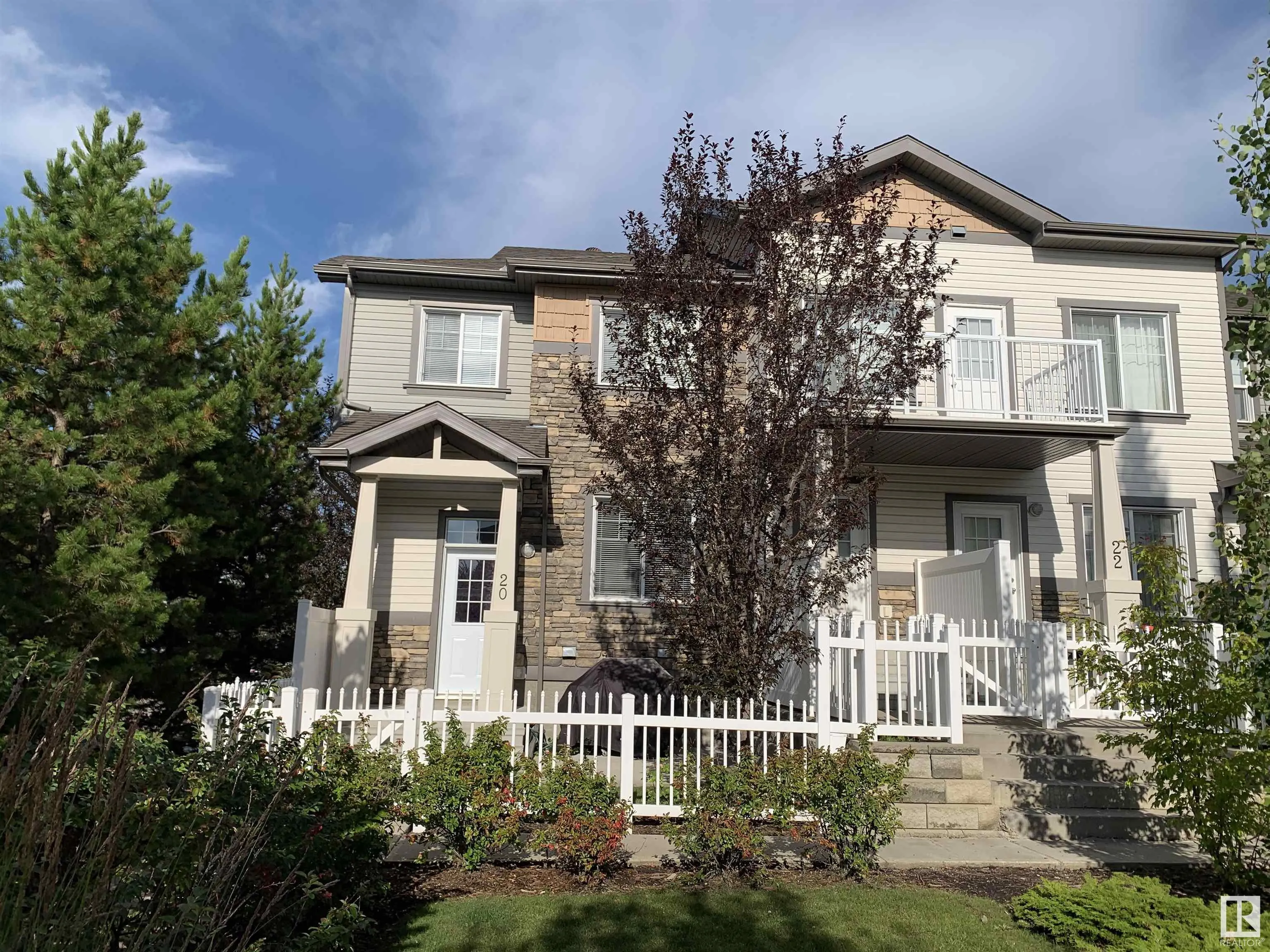 4850 terwillegar Common