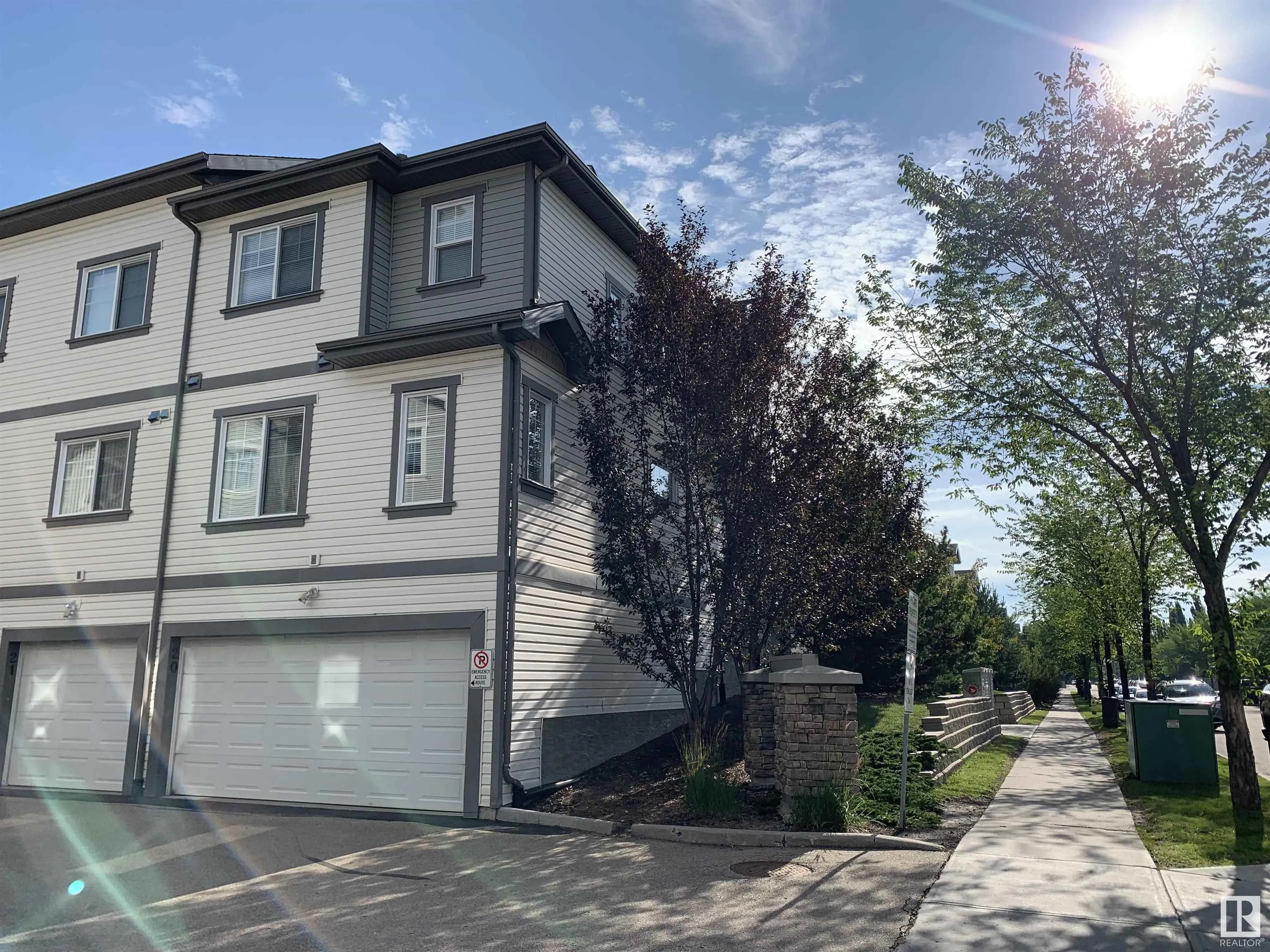 4850 terwillegar Common