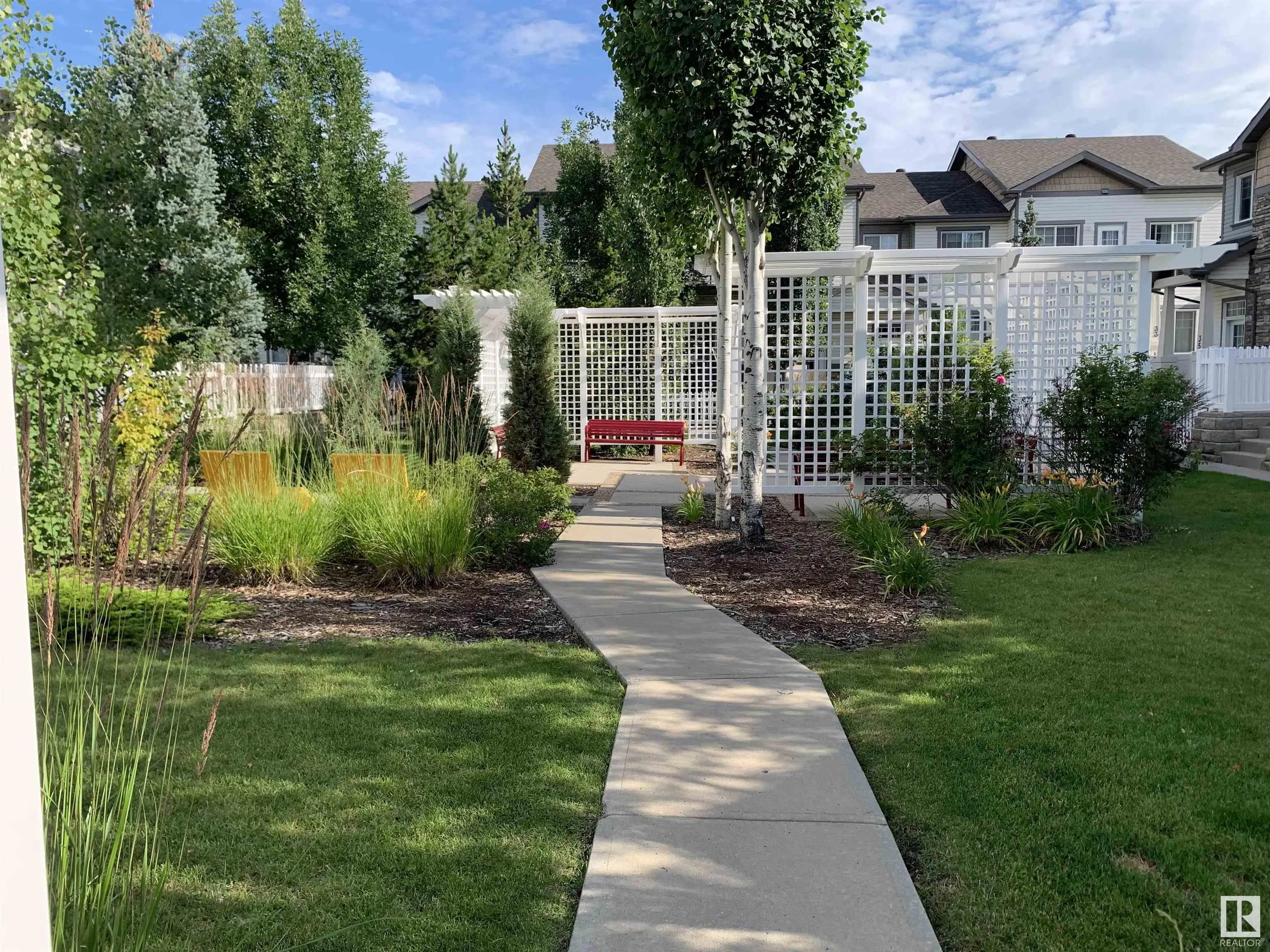 4850 terwillegar Common
