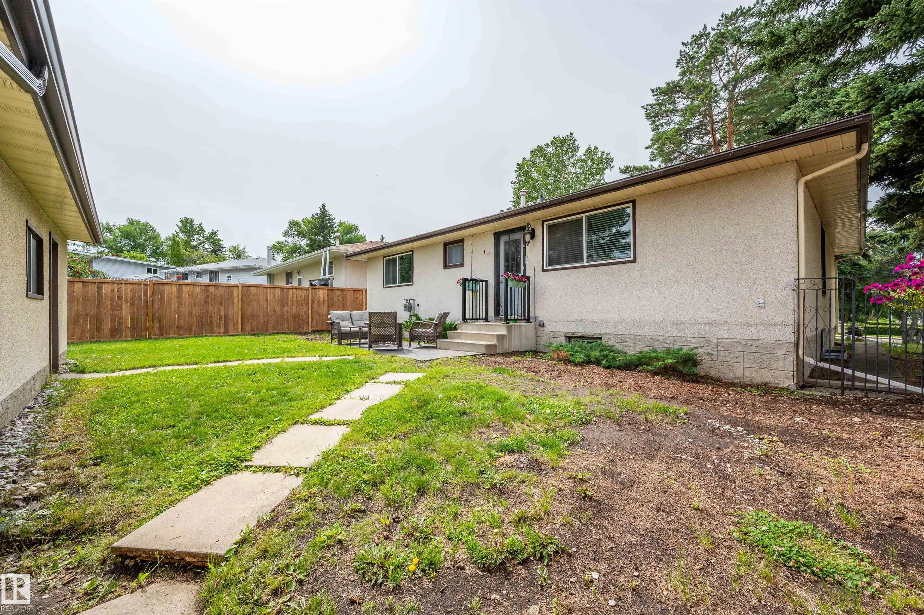 1 MANOR Drive