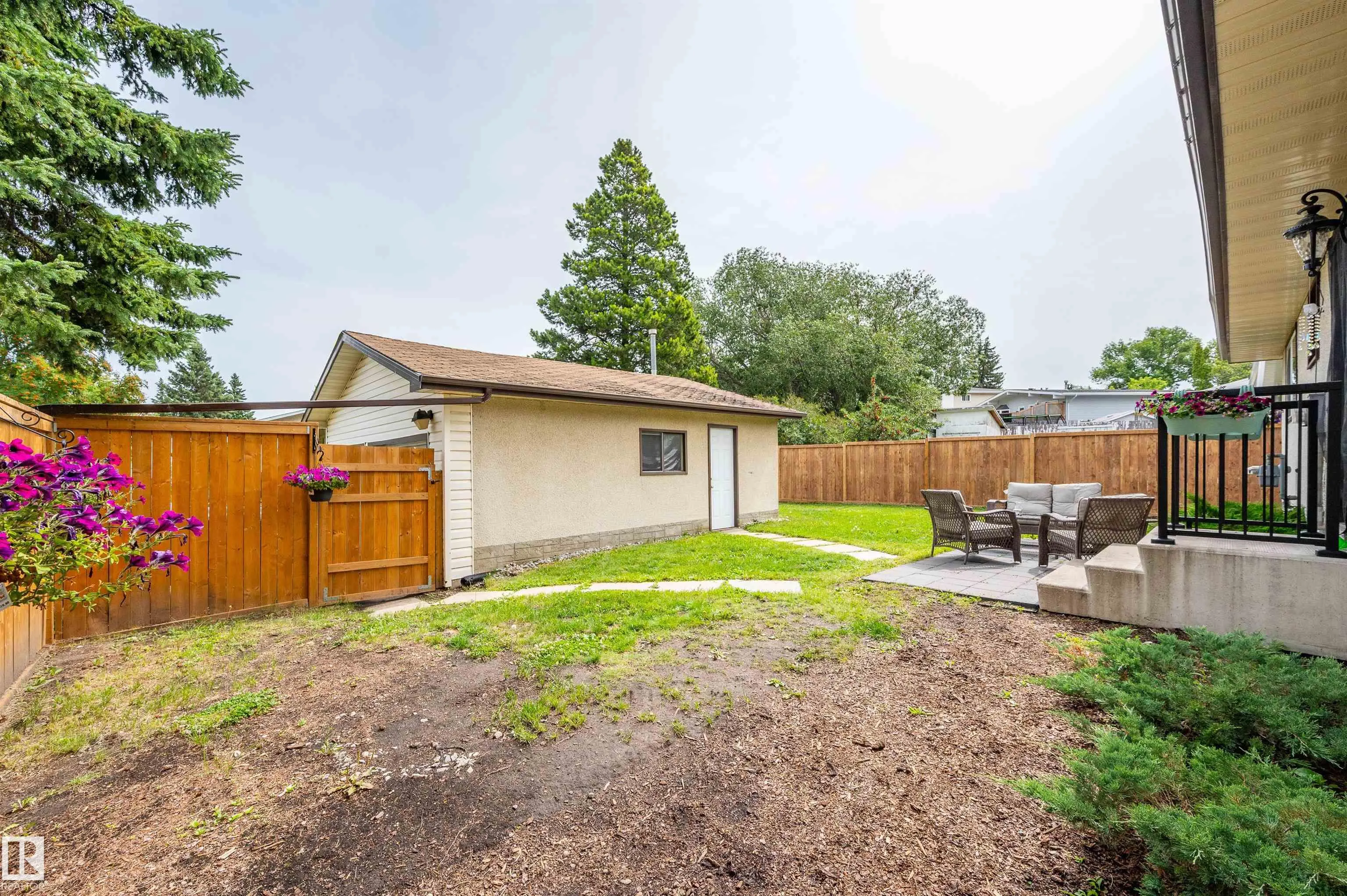1 MANOR Drive