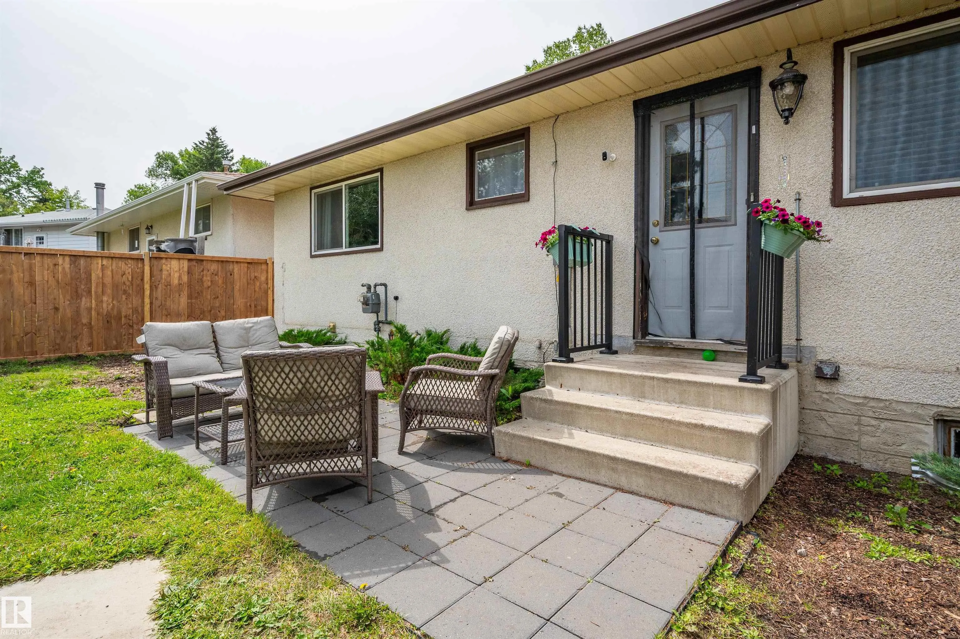 1 MANOR Drive