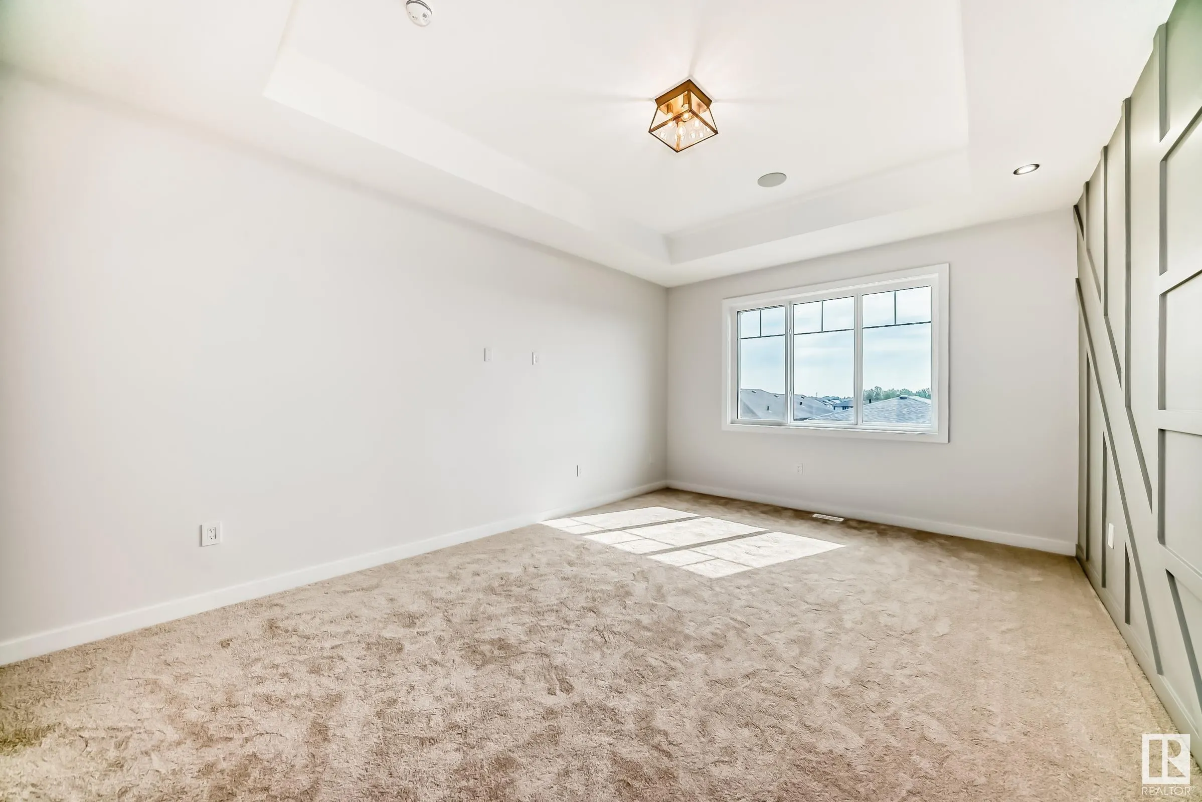 15 AXELWOOD Crescent
