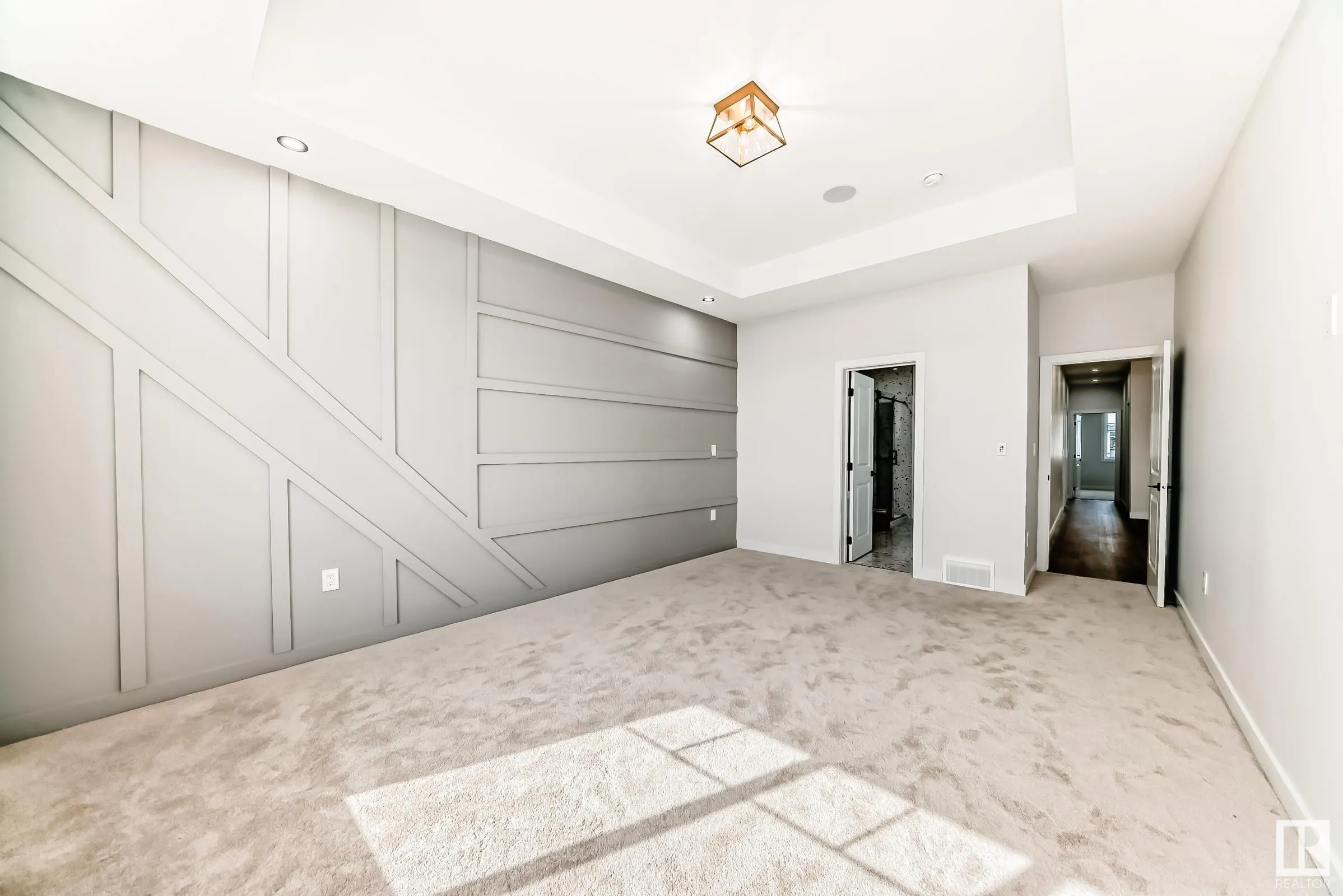 15 AXELWOOD Crescent