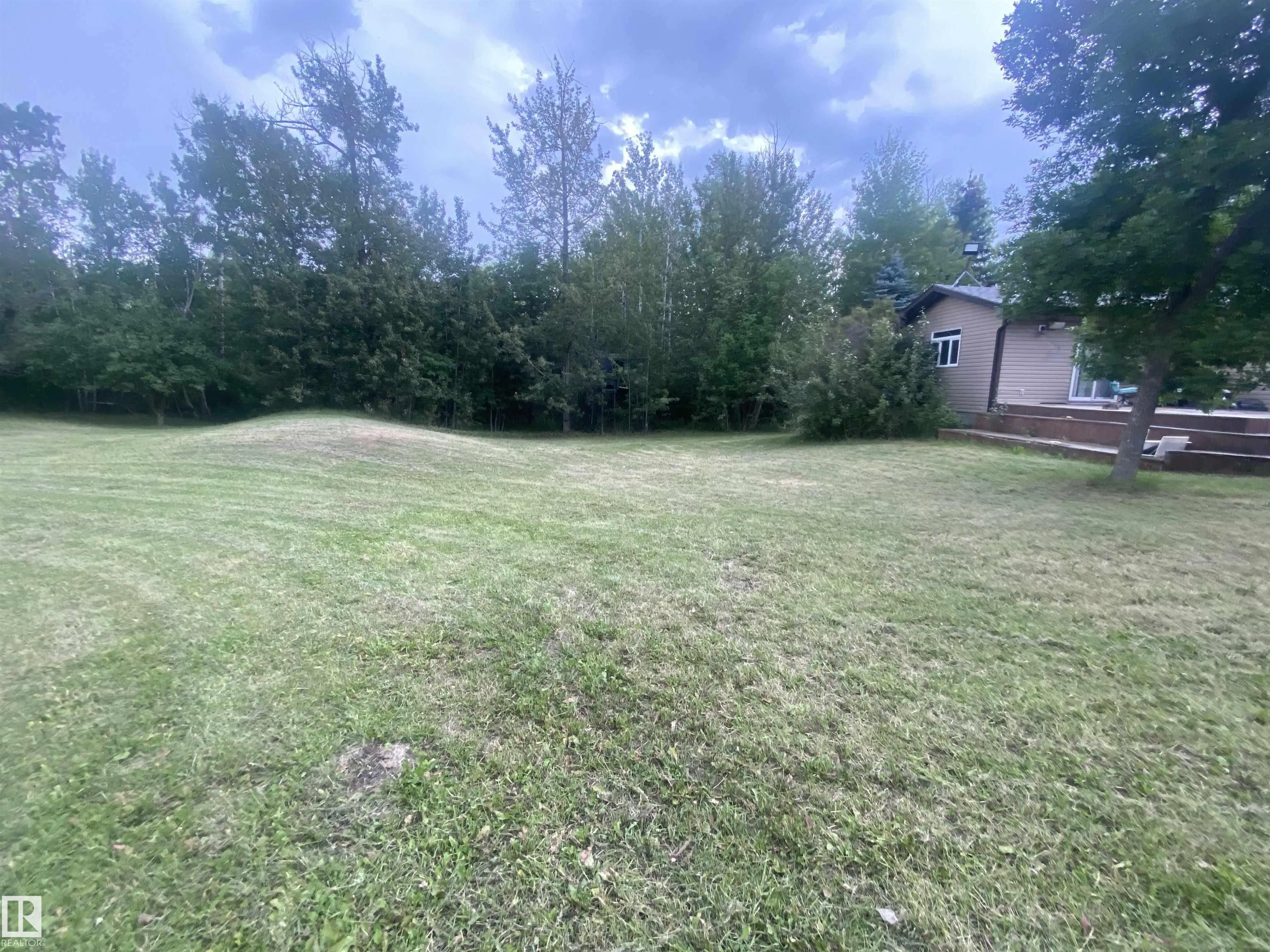 51049 RGE ROAD 215