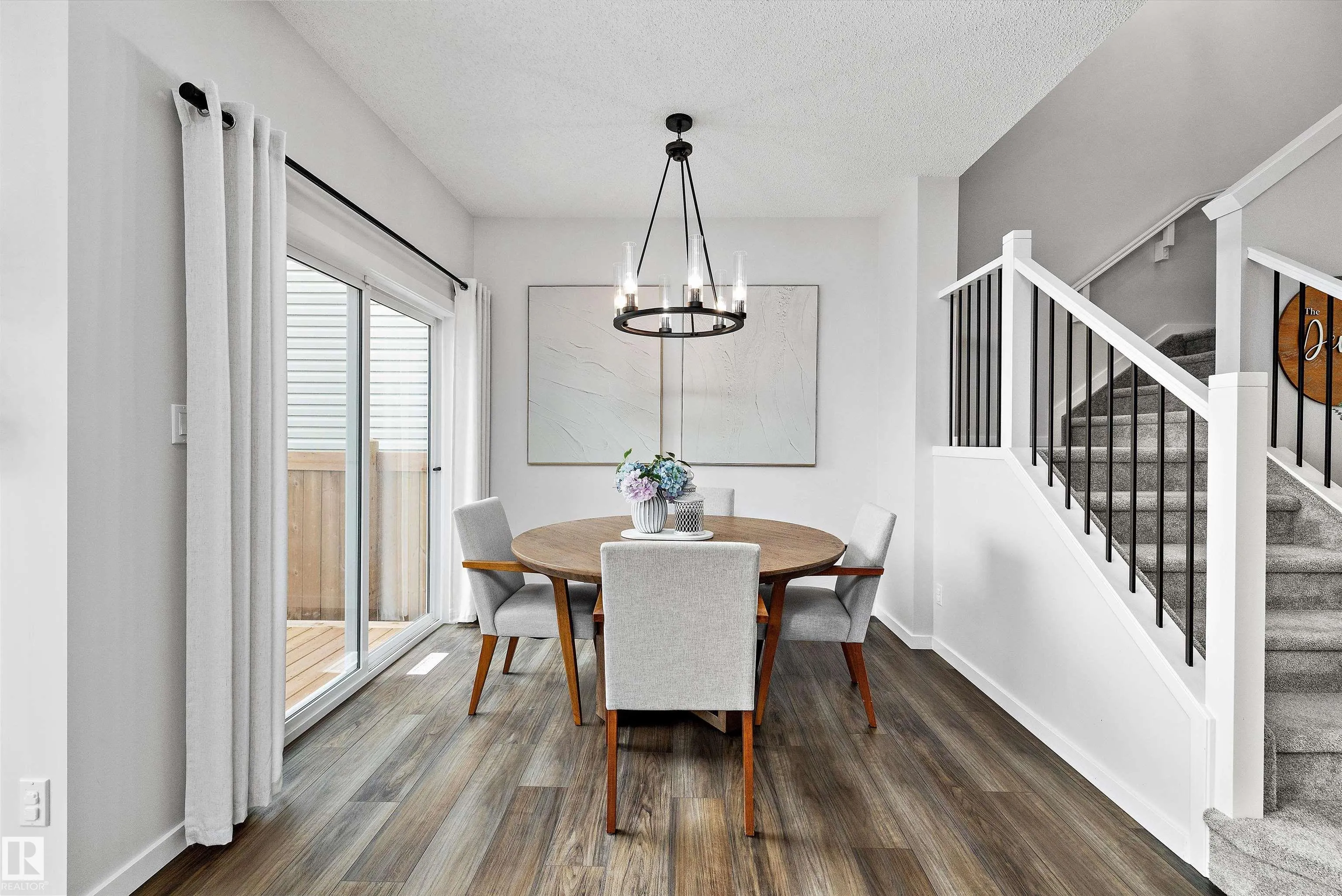205 LARCH Crescent