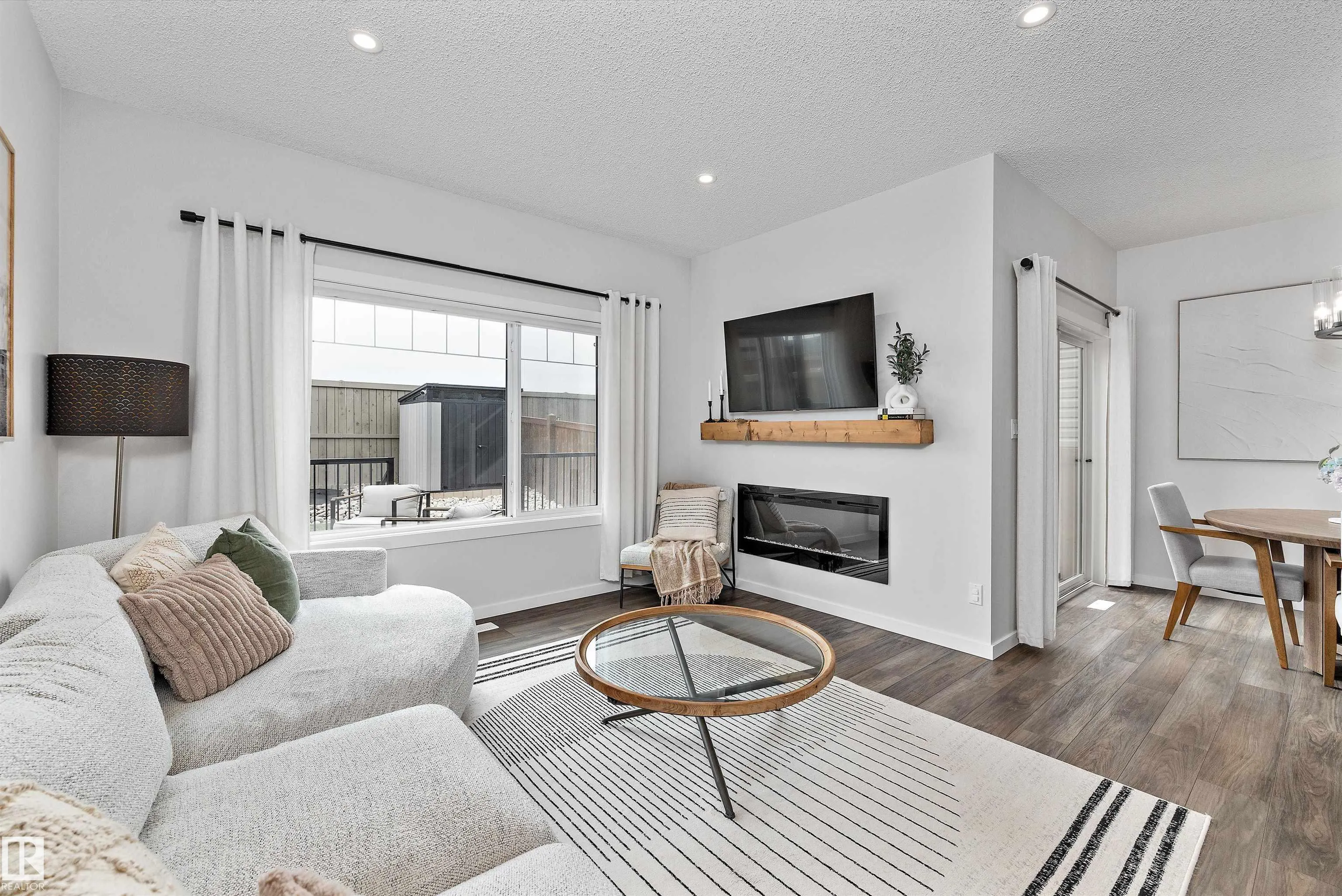 205 LARCH Crescent