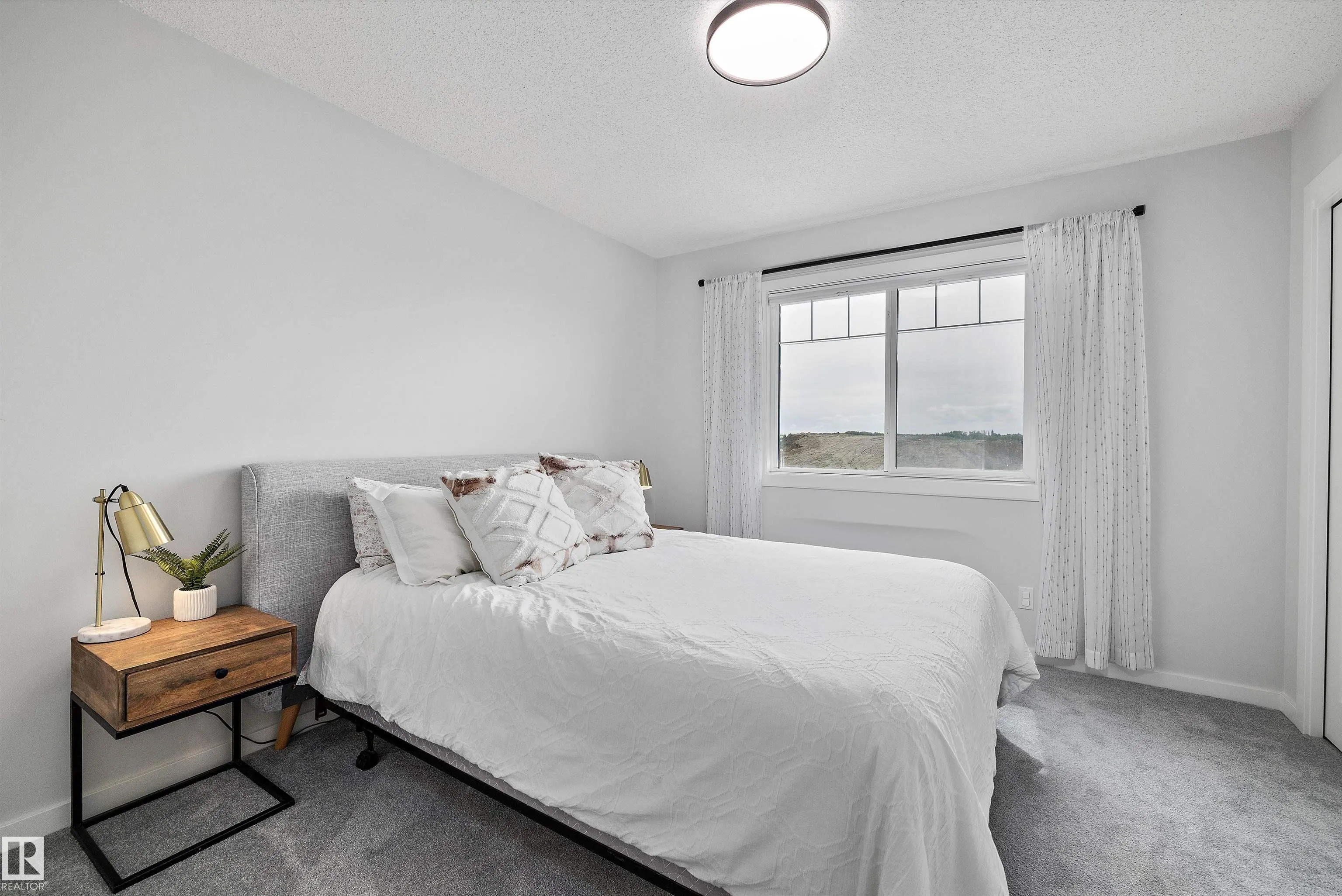 205 LARCH Crescent