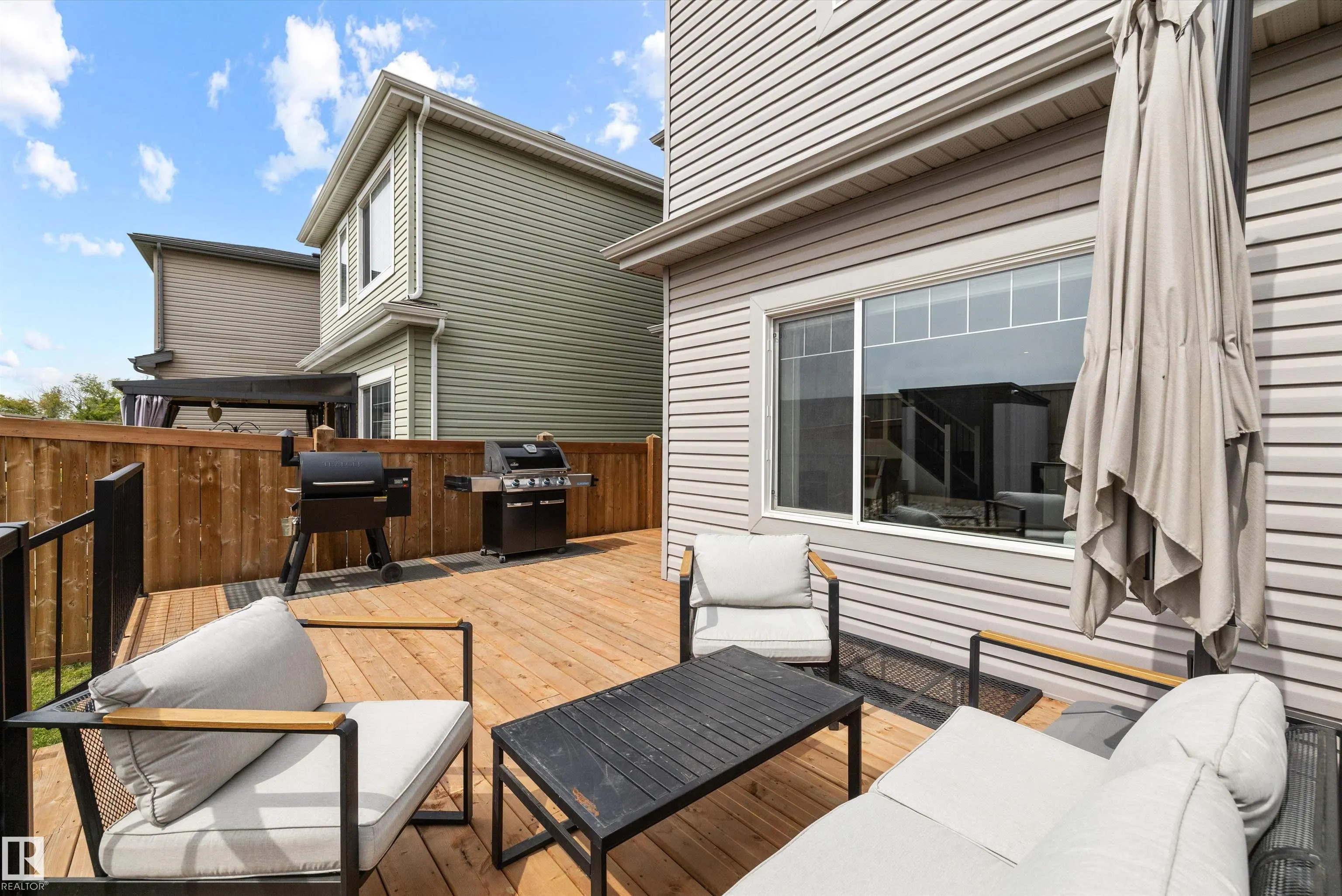 205 LARCH Crescent