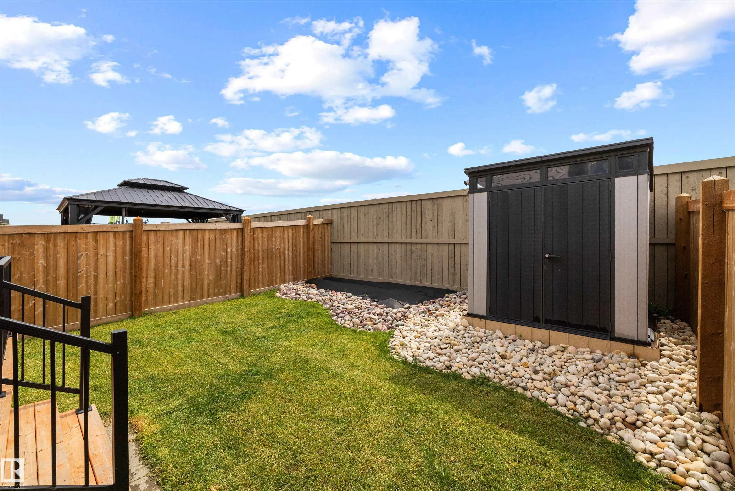 205 LARCH Crescent