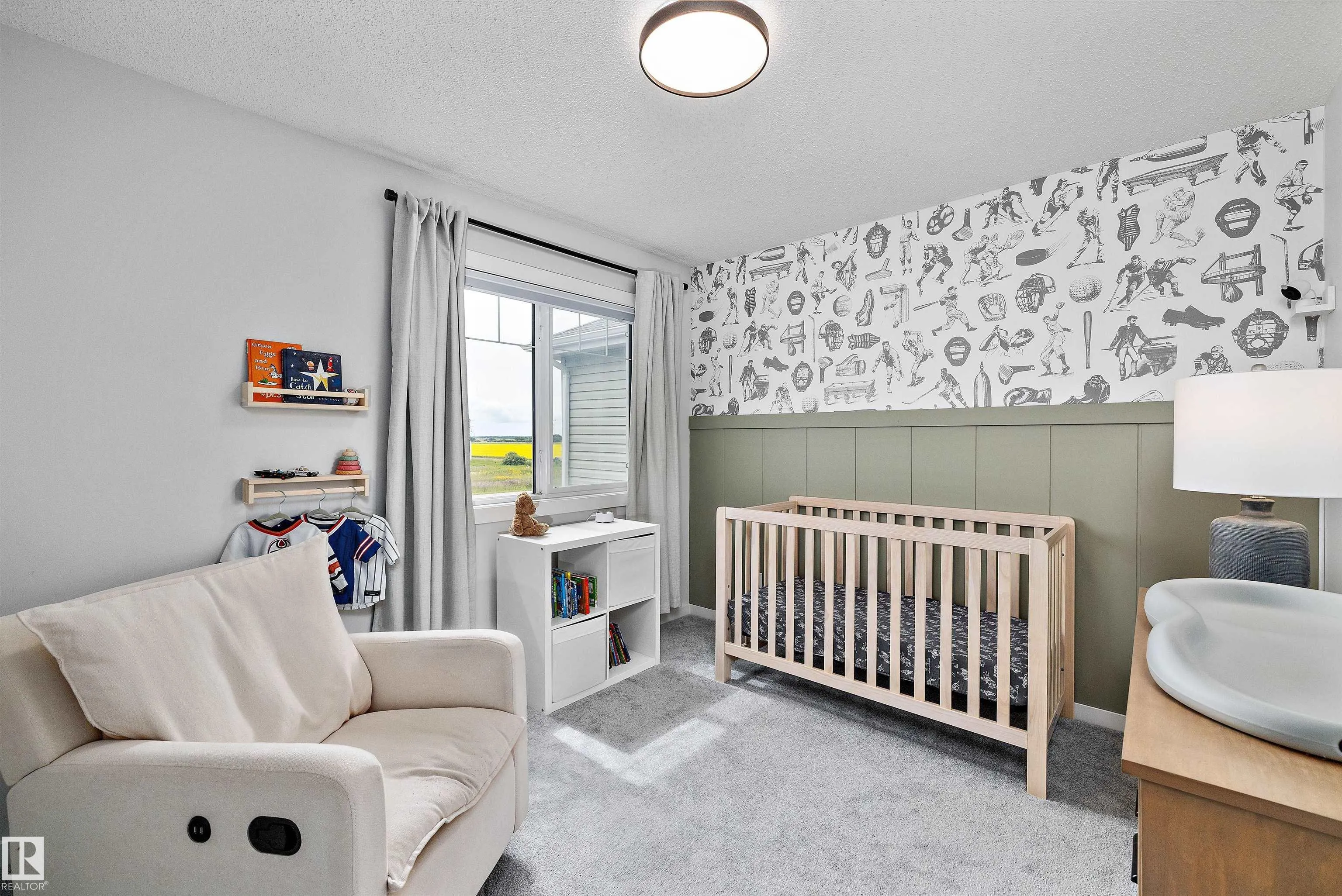 205 LARCH Crescent