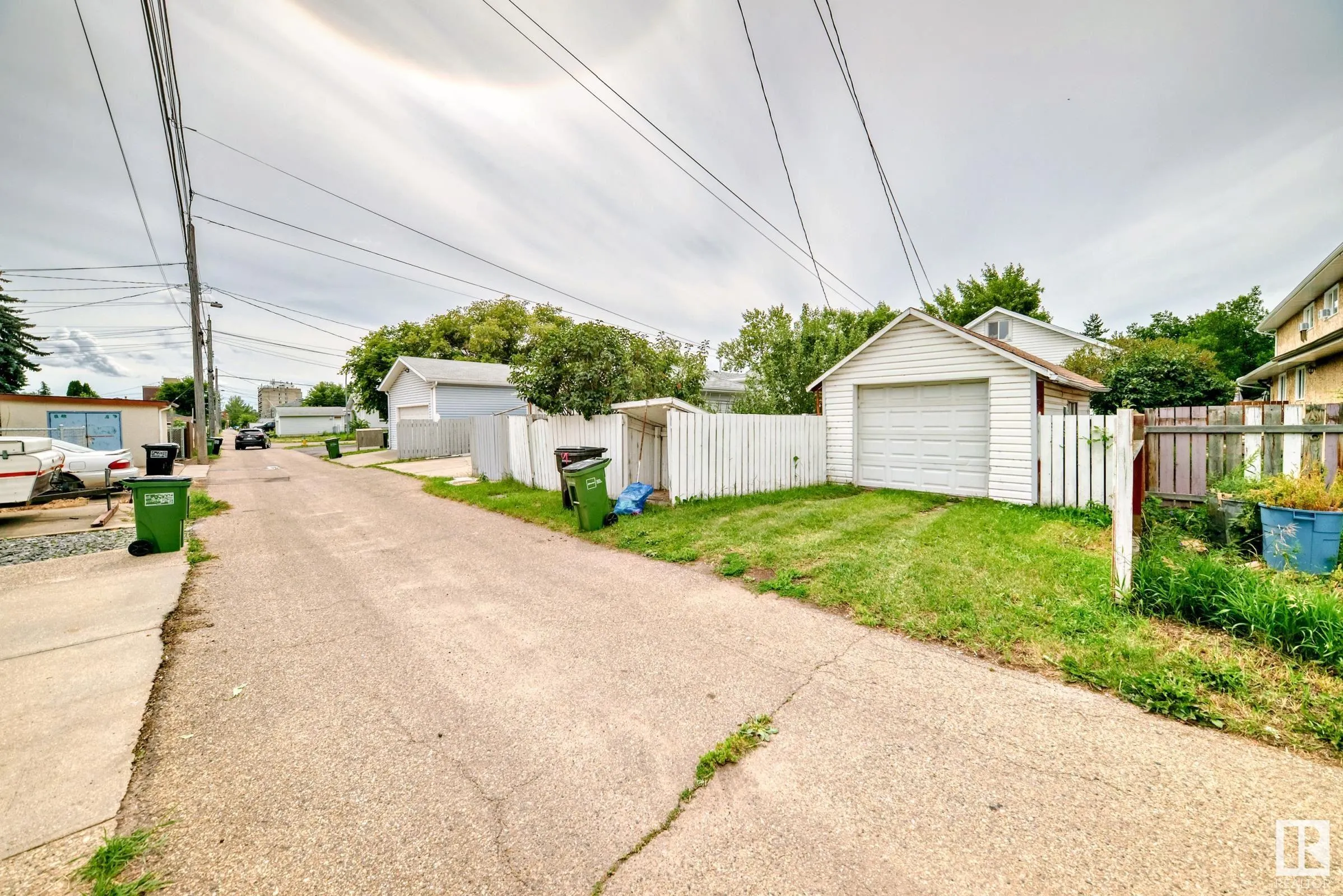 13111 65 Street