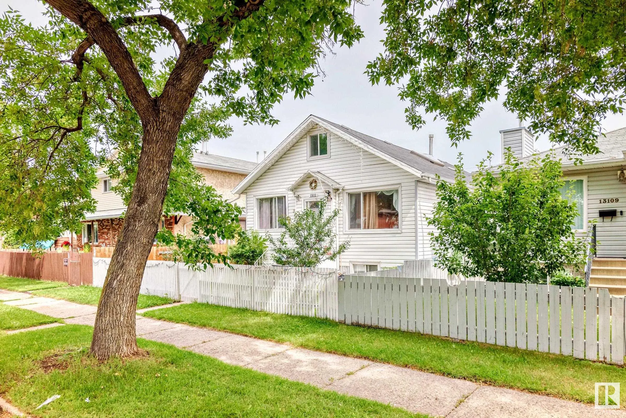 13111 65 Street