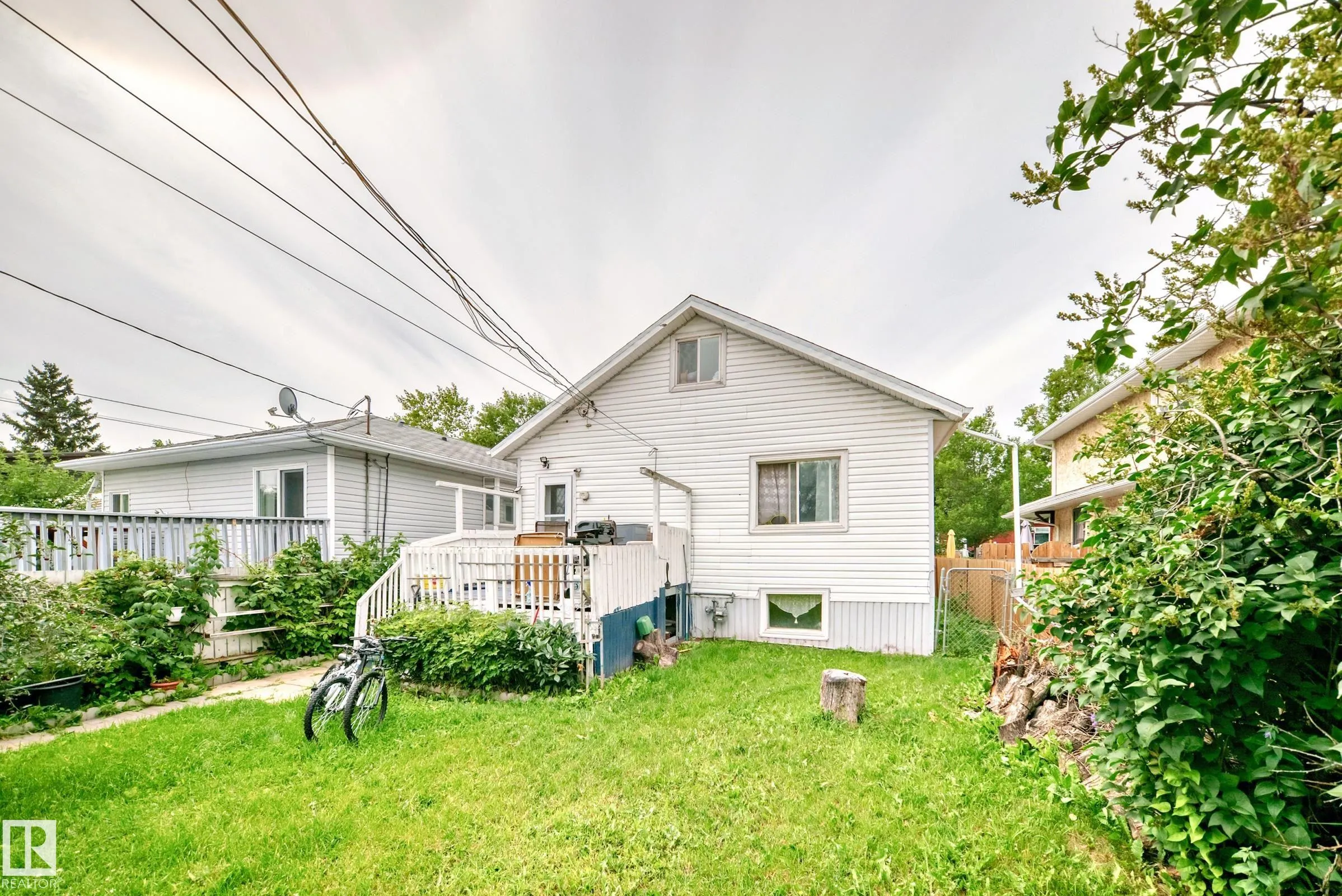 13111 65 Street