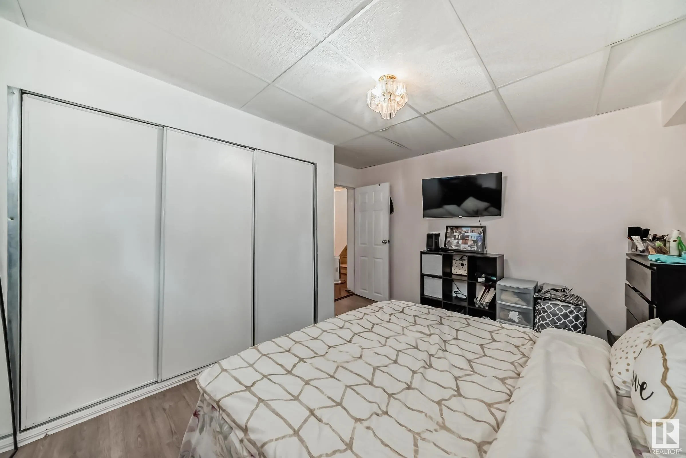13111 65 Street