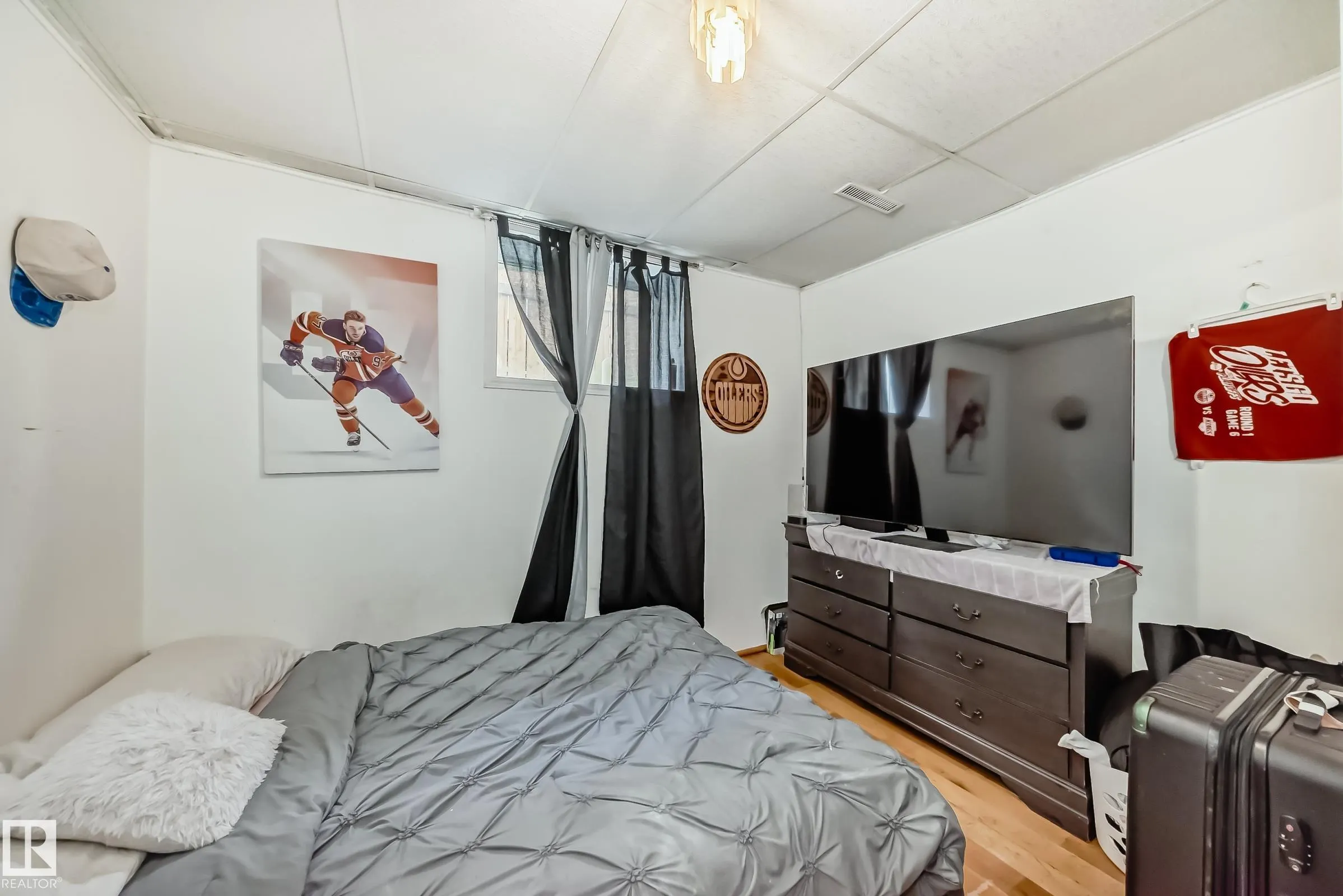 13111 65 Street