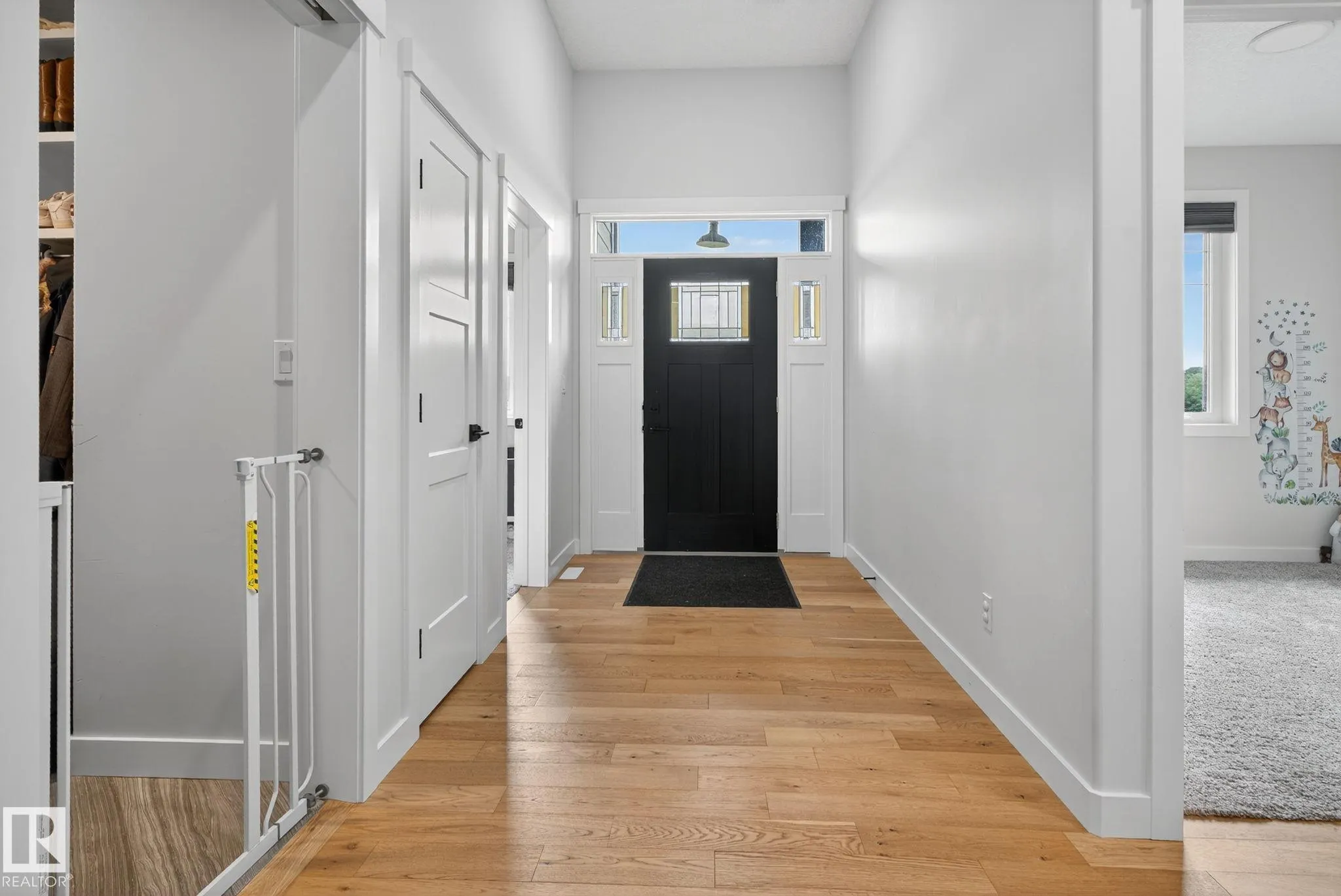 2027 JUNIPER Lane
